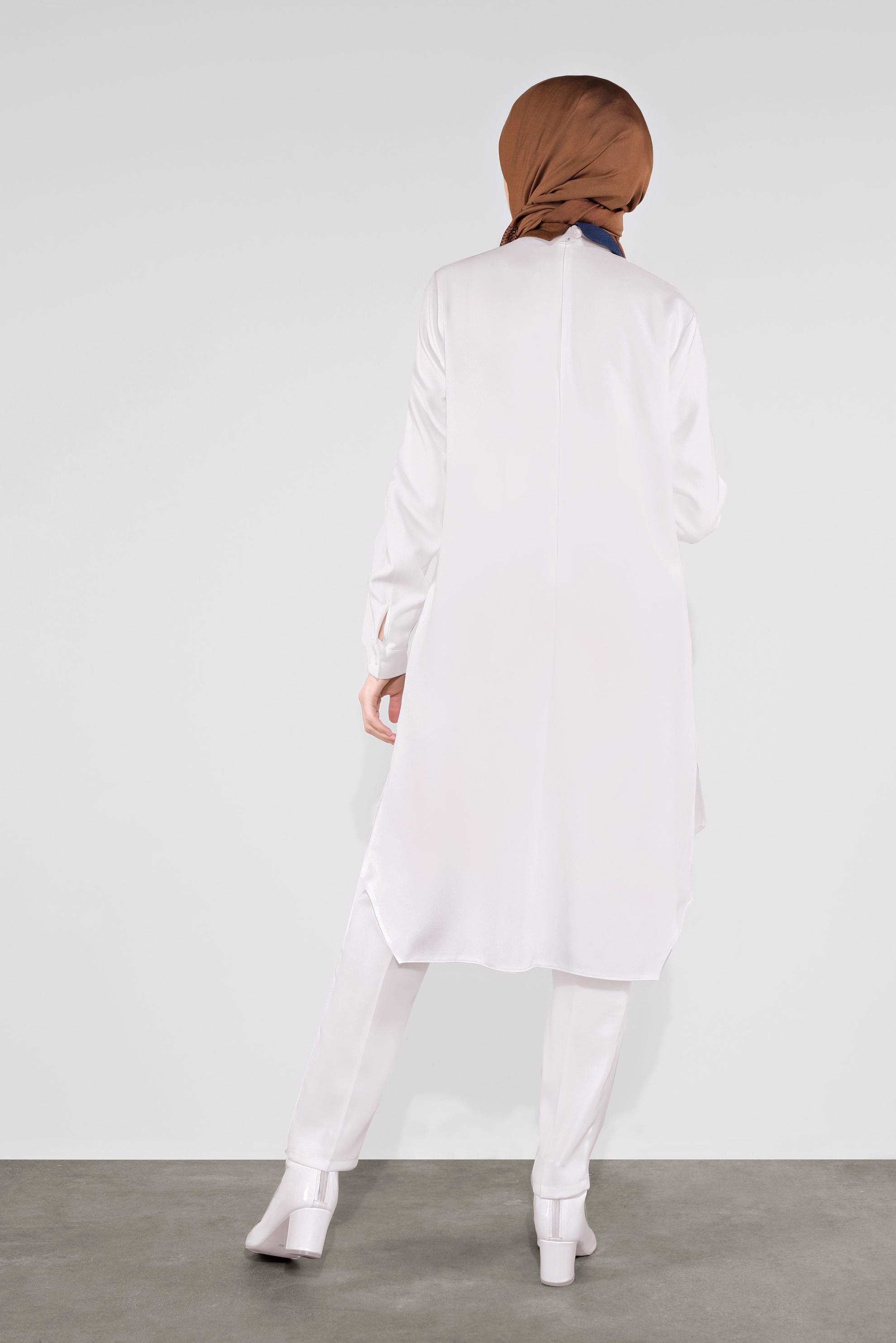 Tesettür giyim BEYAZ PÜSKÜL DETAYLI TUNİK 41121 