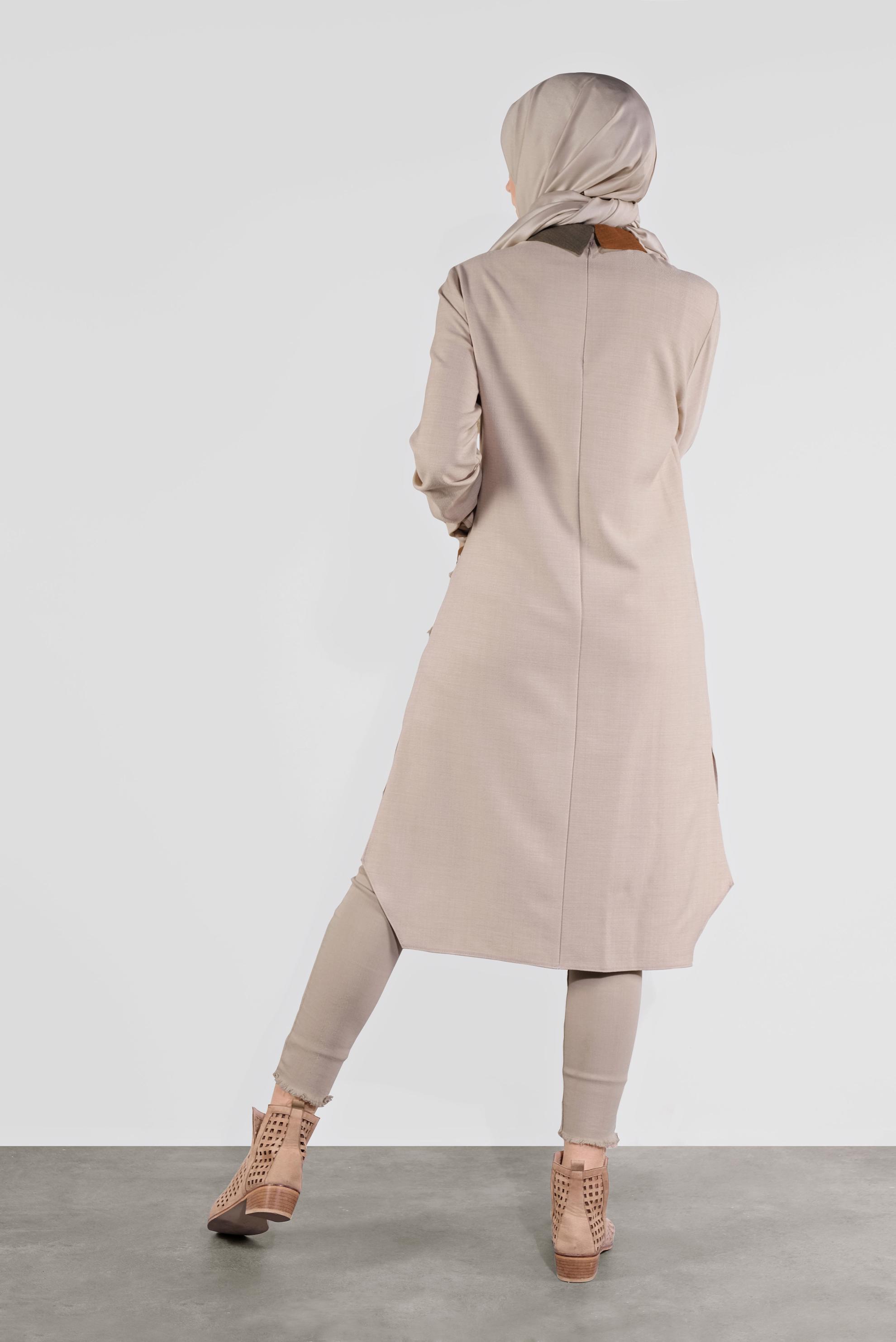 Tesettür giyim BEJ PÜSKÜL DETAYLI TUNİK 41121 