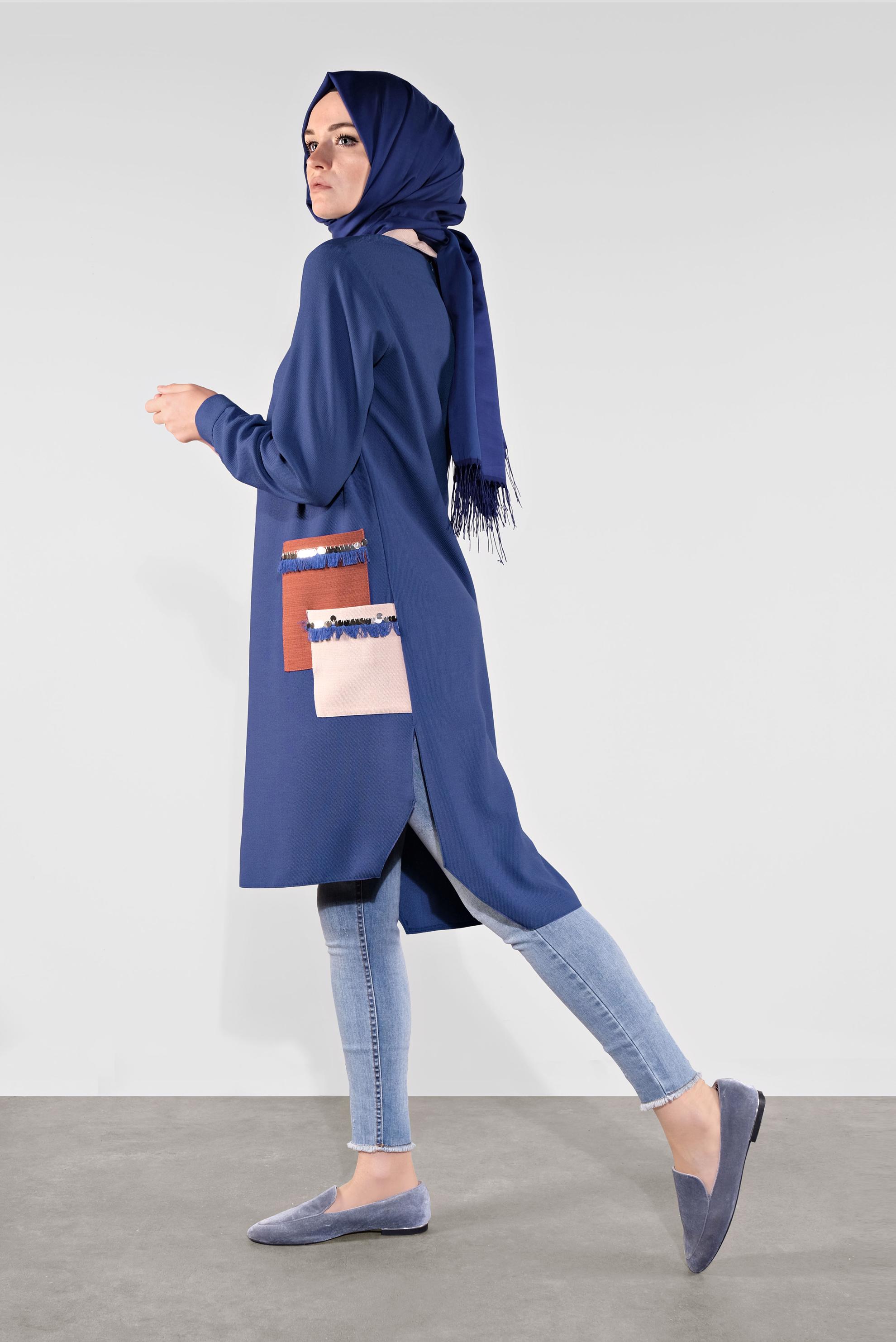 Tesettür giyim LACİVERT PÜSKÜL DETAYLI TUNİK 41121 