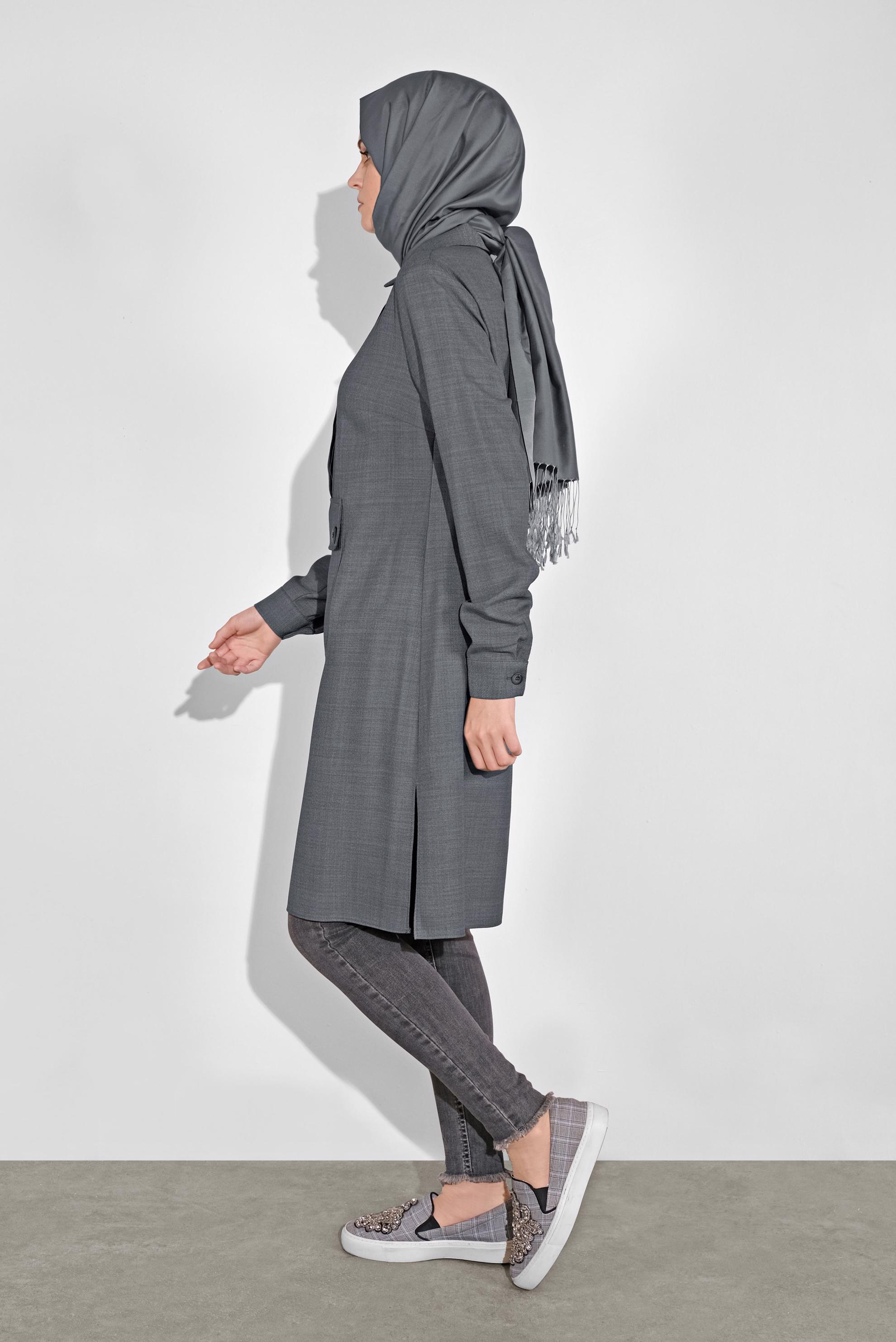 Tesettür giyim GRİ ÖNÜ CEPLİ TUNİK 41122 