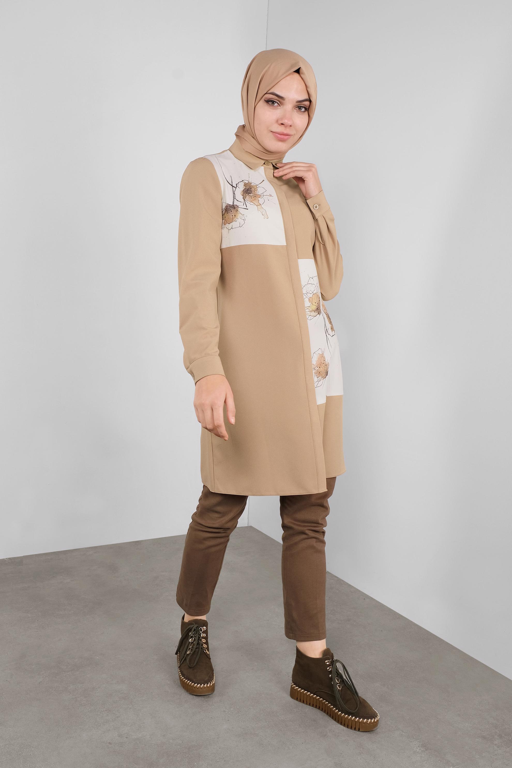 Tesettür giyim KAHVE ÇİÇEK DESENLİ GİZLİ DÜĞMELİ TUNİK 41126