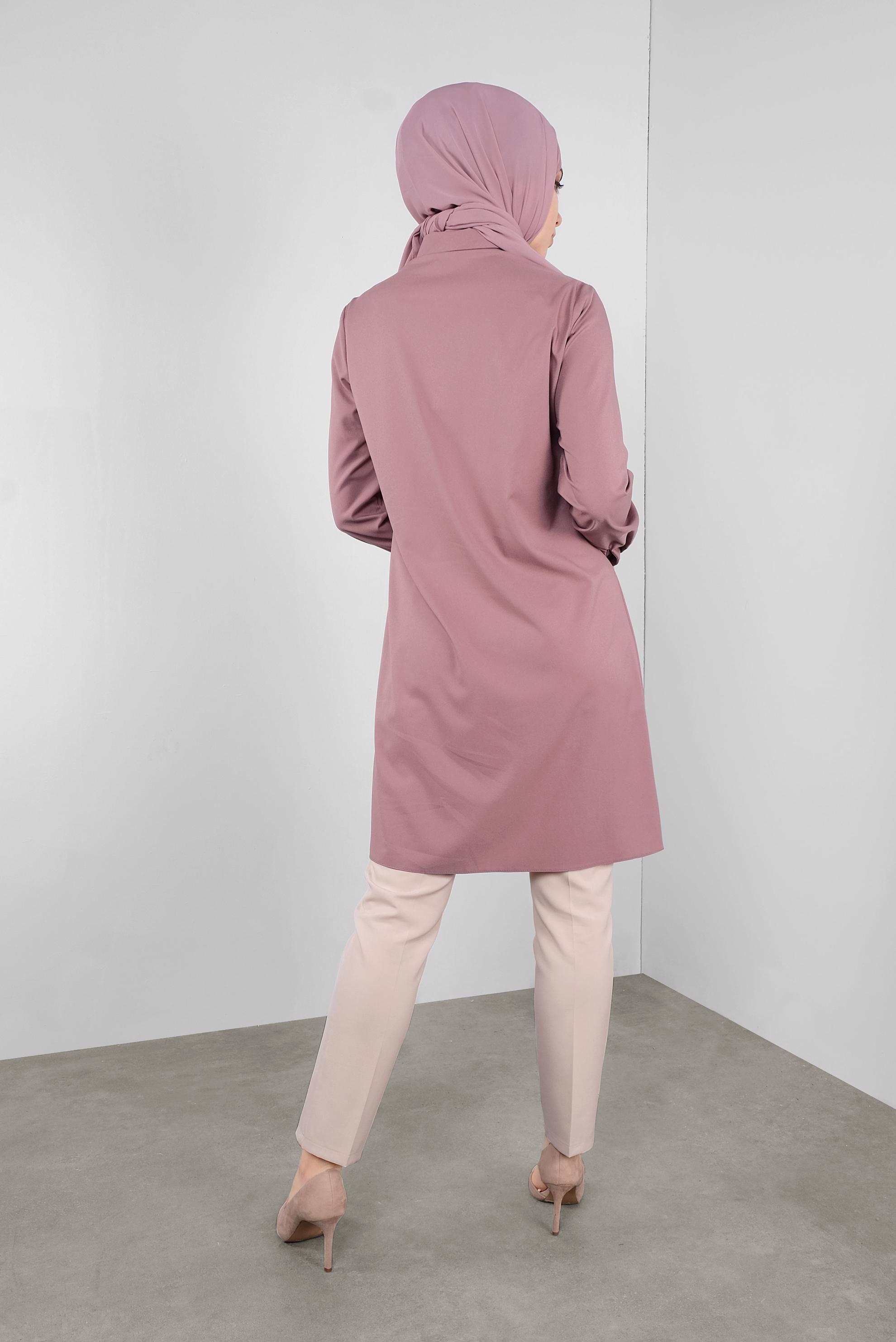 Tesettür giyim PEMBE ÇİÇEK DESENLİ GİZLİ DÜĞMELİ TUNİK 41126