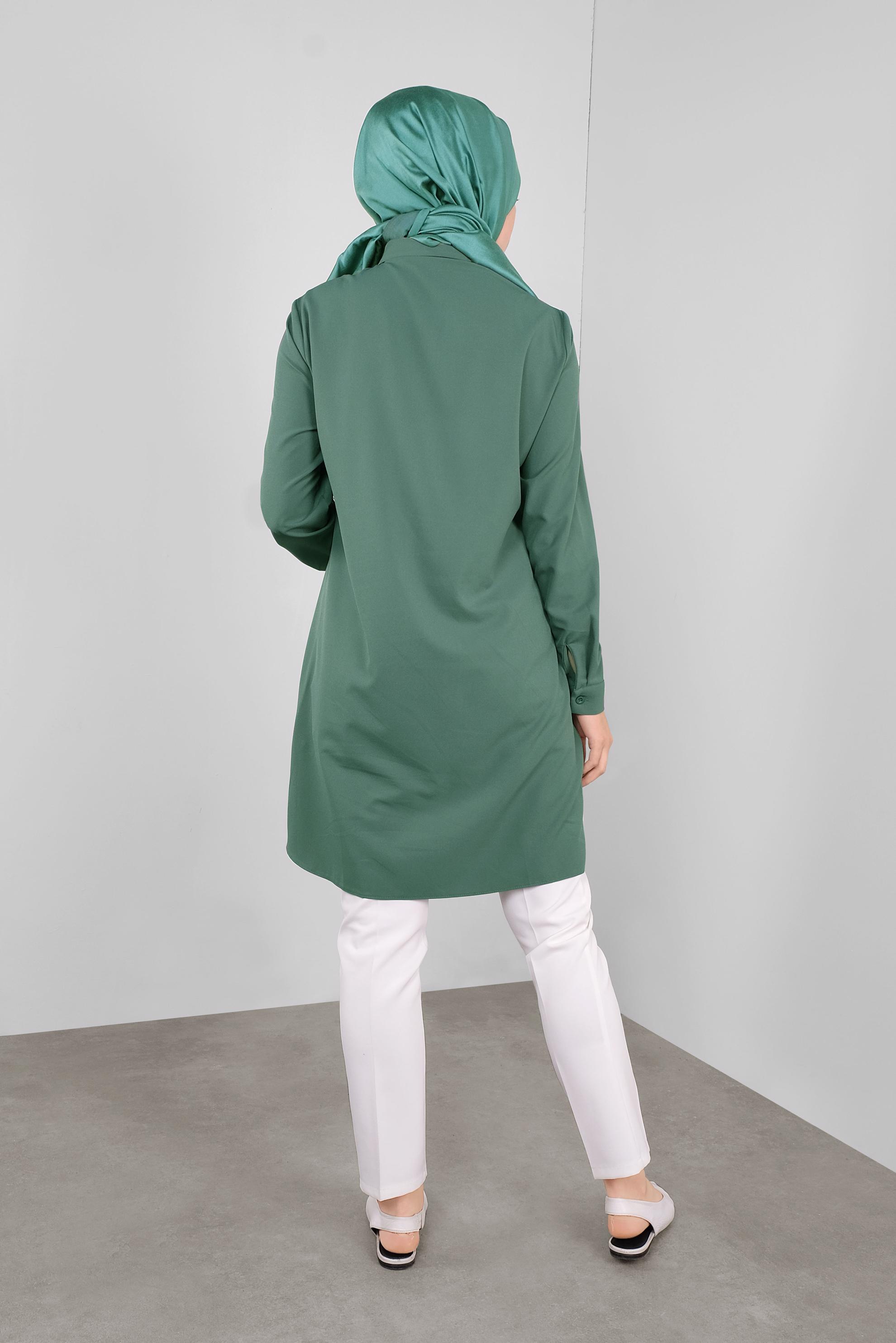 Tesettür giyim YEŞİL ÇİÇEK DESENLİ GİZLİ DÜĞMELİ TUNİK 41126