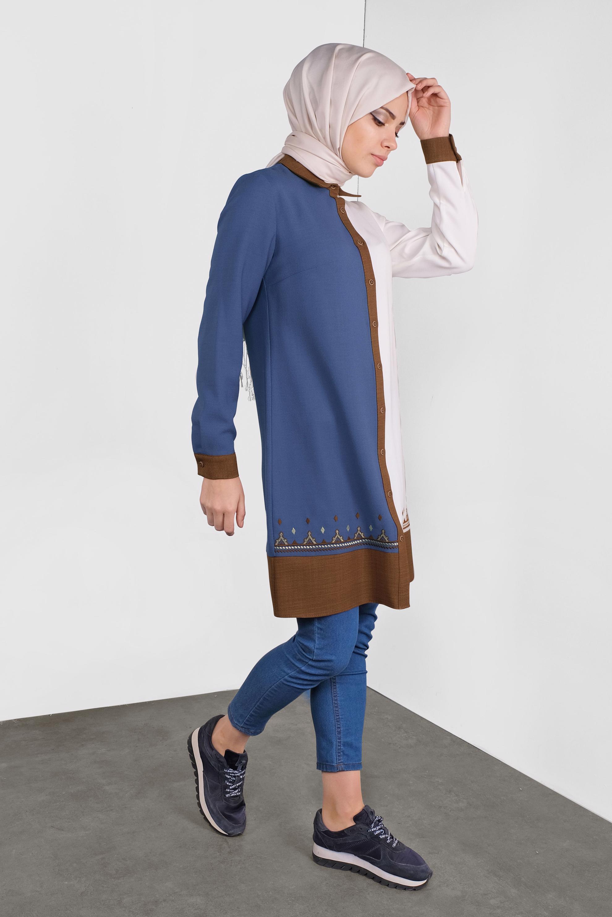 Tesettür giyim LACİVERT BOYDAN DÜĞMELİ NAKIŞLI TUNİK 41127