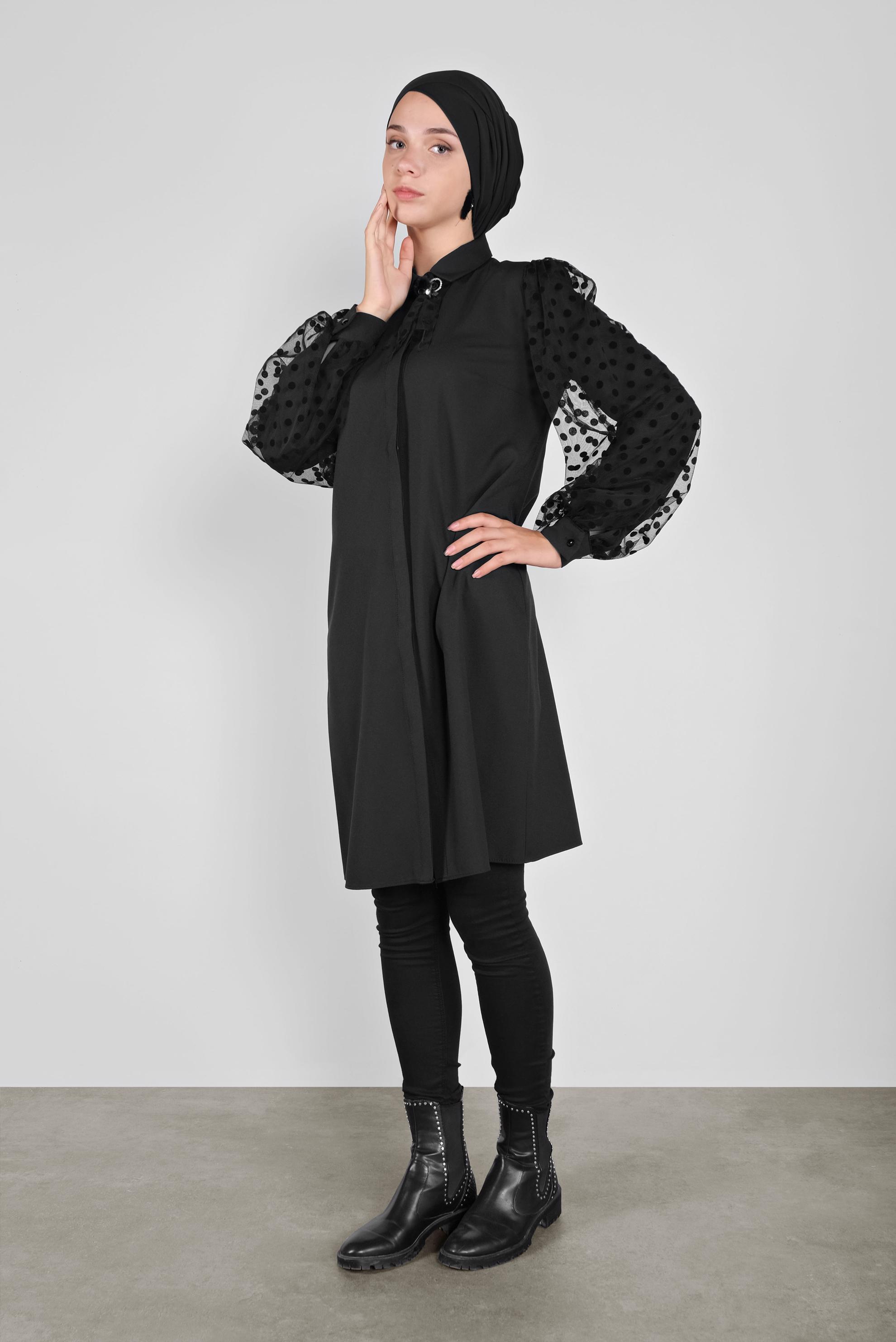 Tesettür giyim SİYAH TÜL VE PUANTİYE DETAYLI BROŞLU TUNİK 41128 