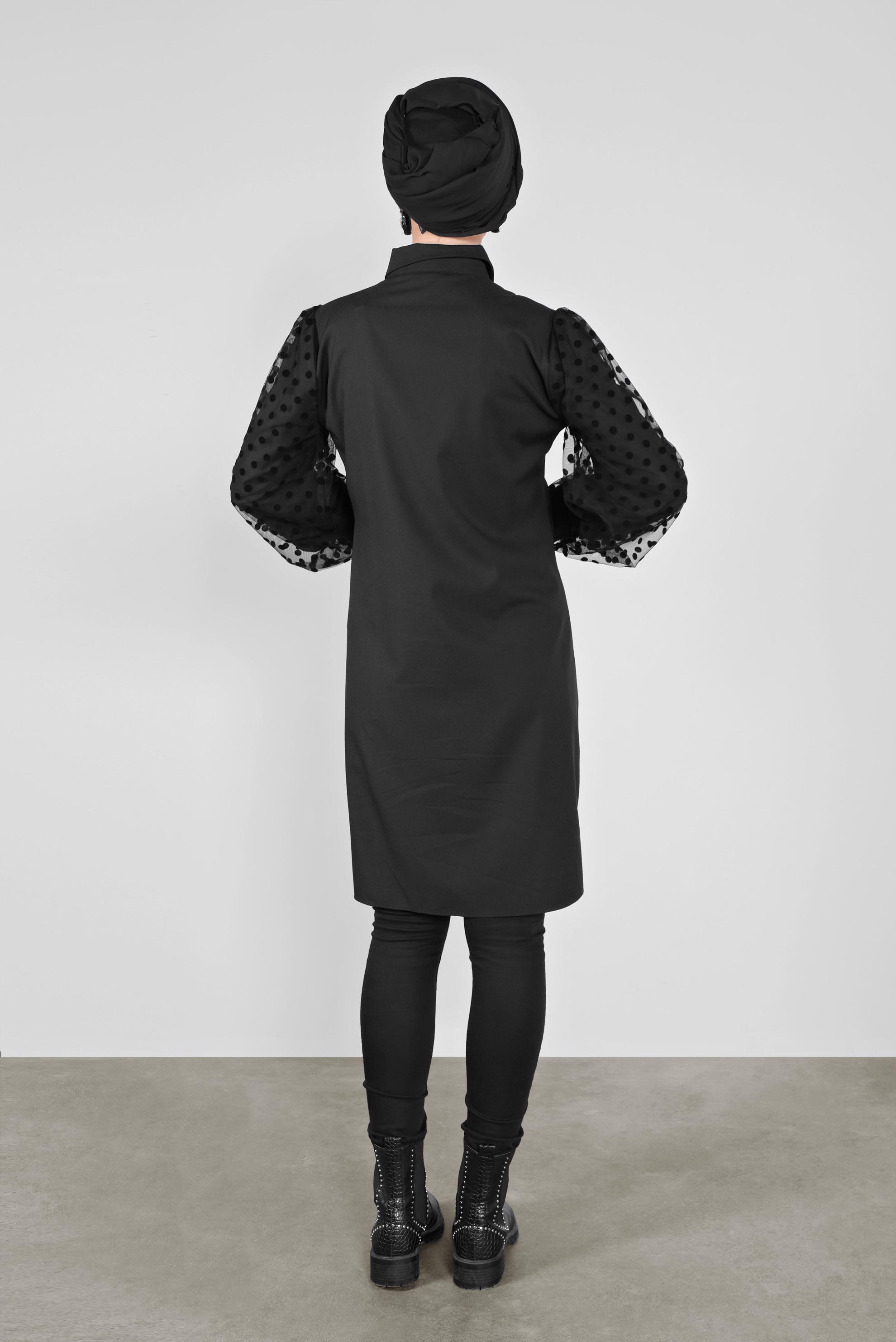 Tesettür giyim SİYAH TÜL VE PUANTİYE DETAYLI BROŞLU TUNİK 41128 