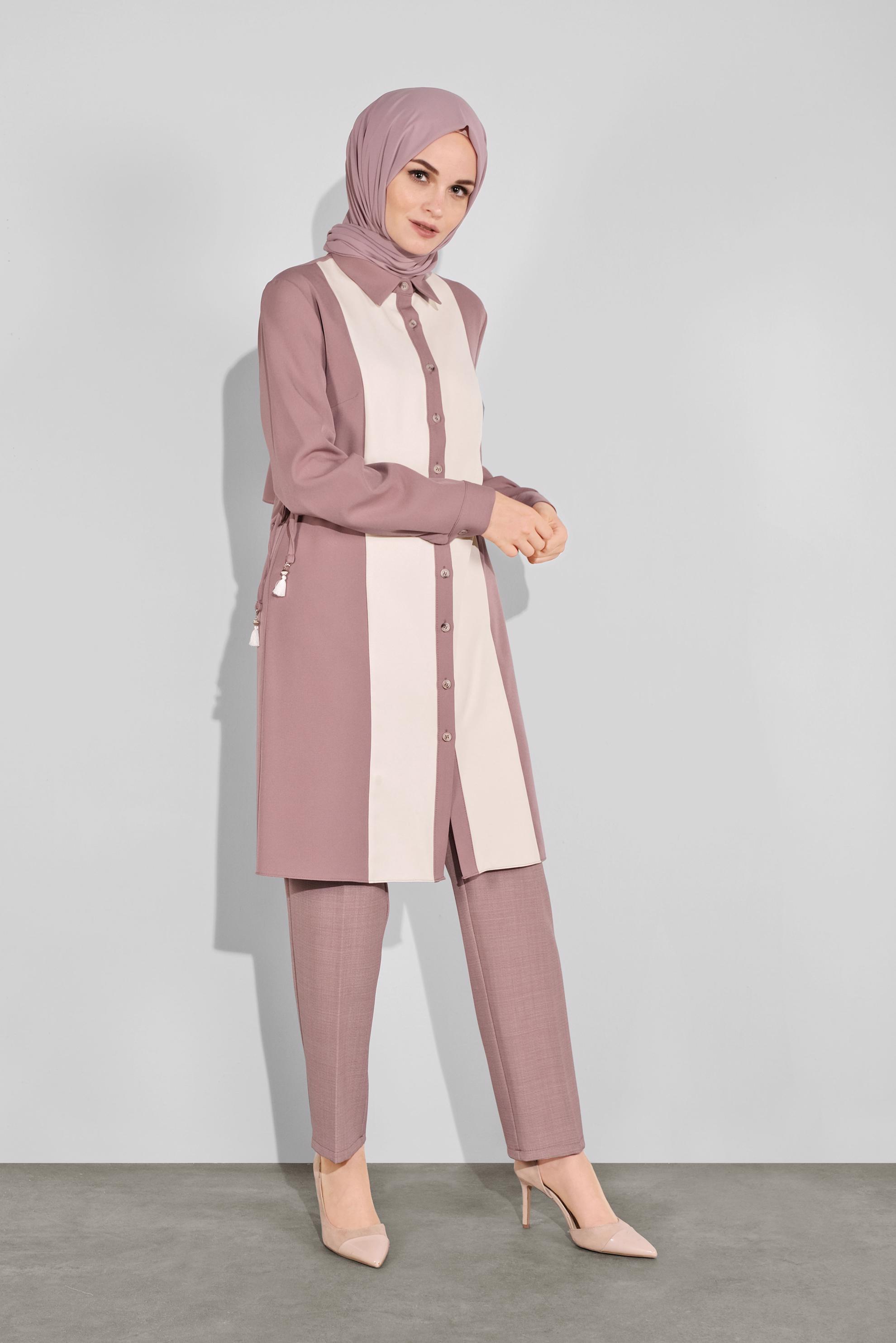 Tesettür giyim PEMBE KALIN ŞERİTLİ BOYDAN DÜĞMELİ TUNİK 41133 