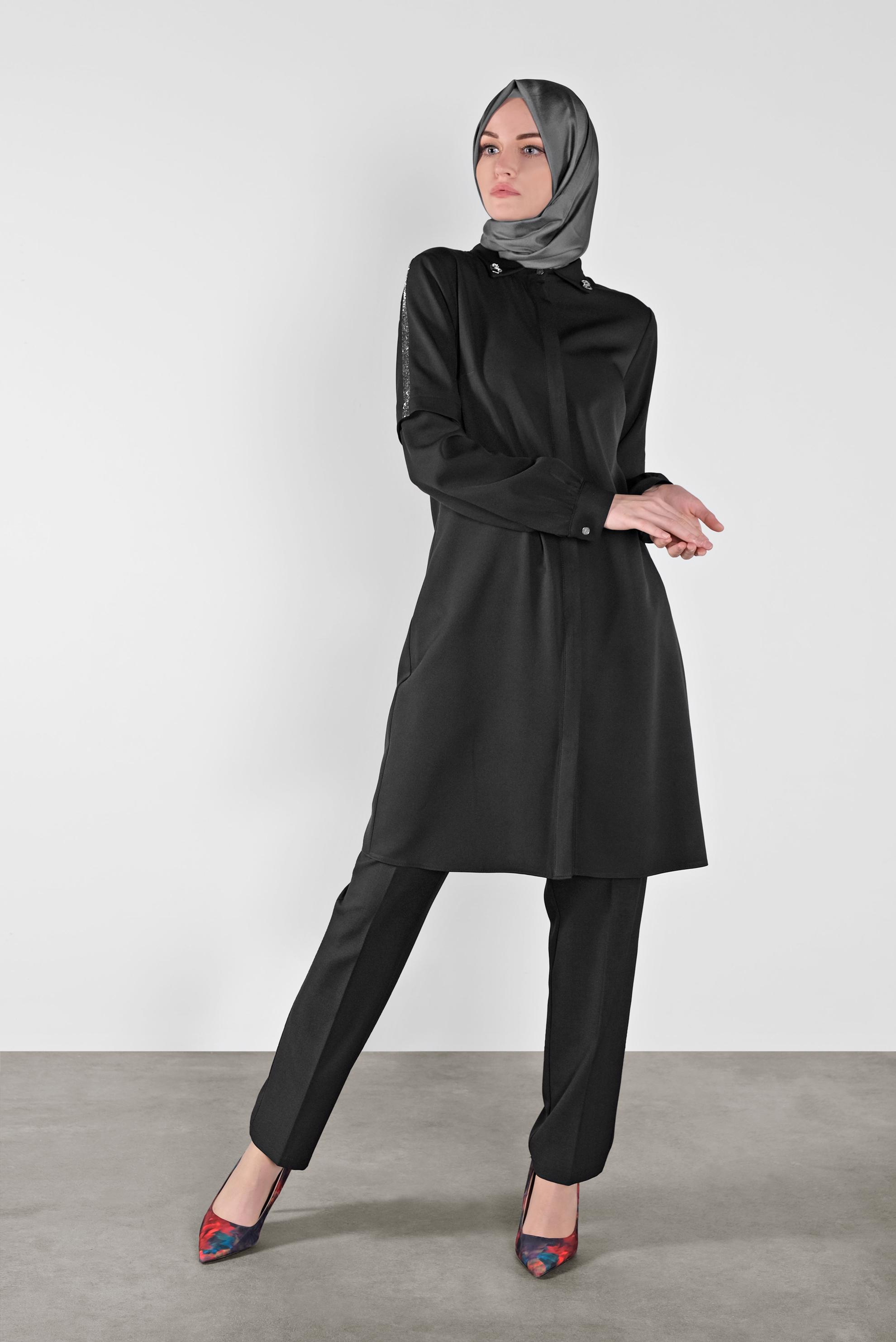 Tesettür giyim SİYAH SİMLİ ŞERİT DETAYLI TUNİK 41134 