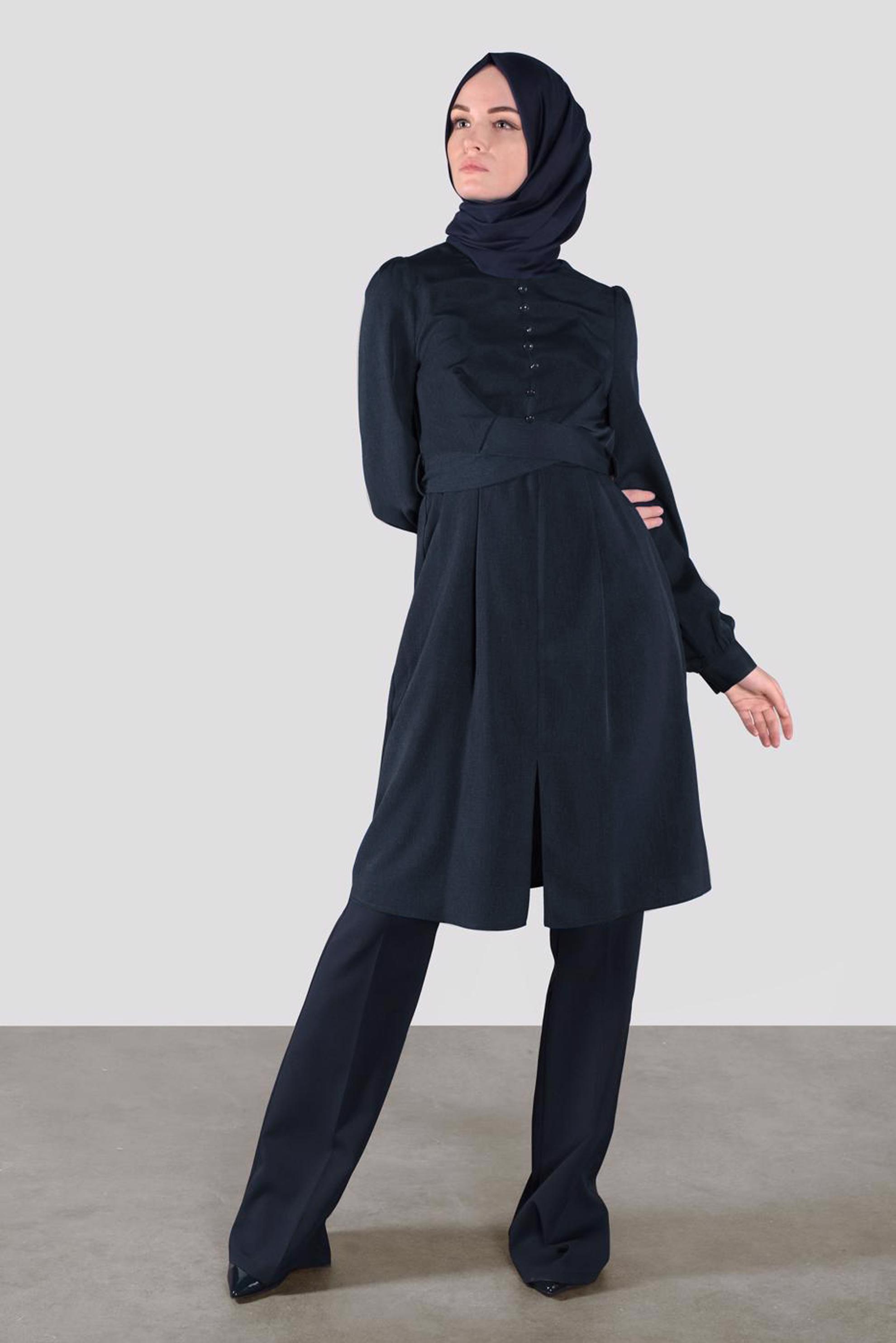Tesettür giyim LACİVERT DÜĞMELİ KUŞAKLI TUNİK 41137 