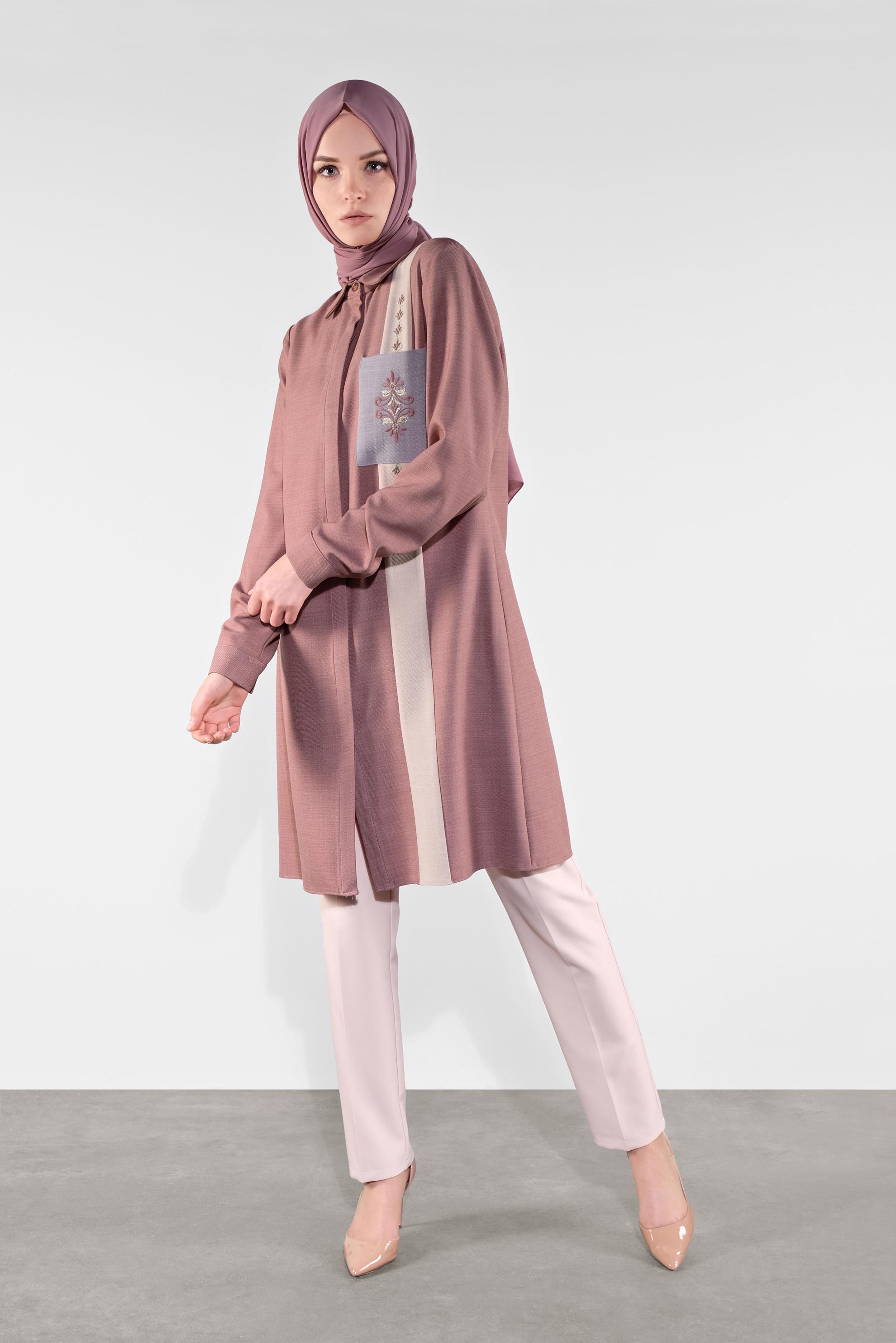 Tesettür giyim PUDRA NAKIŞLI CEPLİ TUNİK 41138 