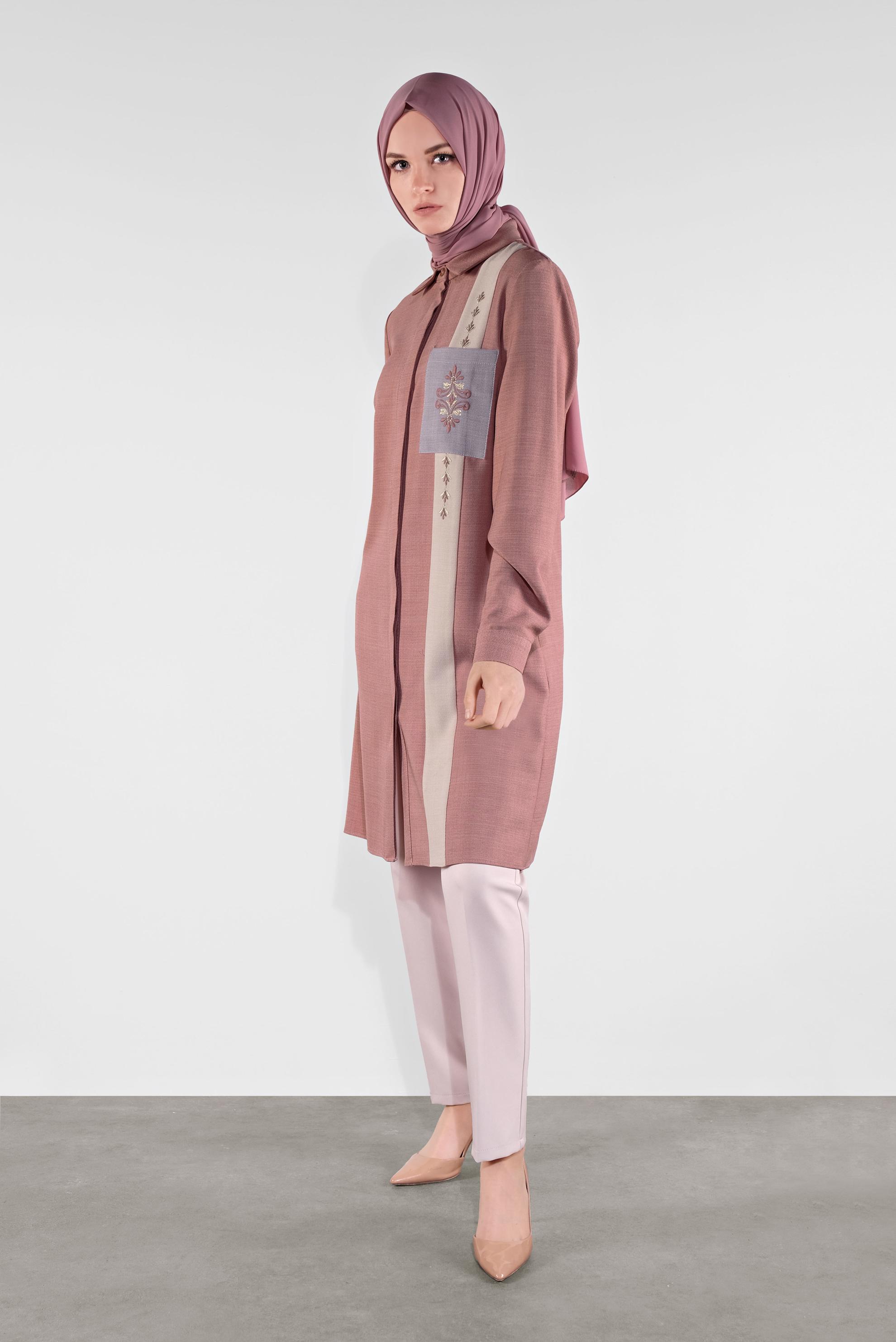 Tesettür giyim PUDRA NAKIŞLI CEPLİ TUNİK 41138 