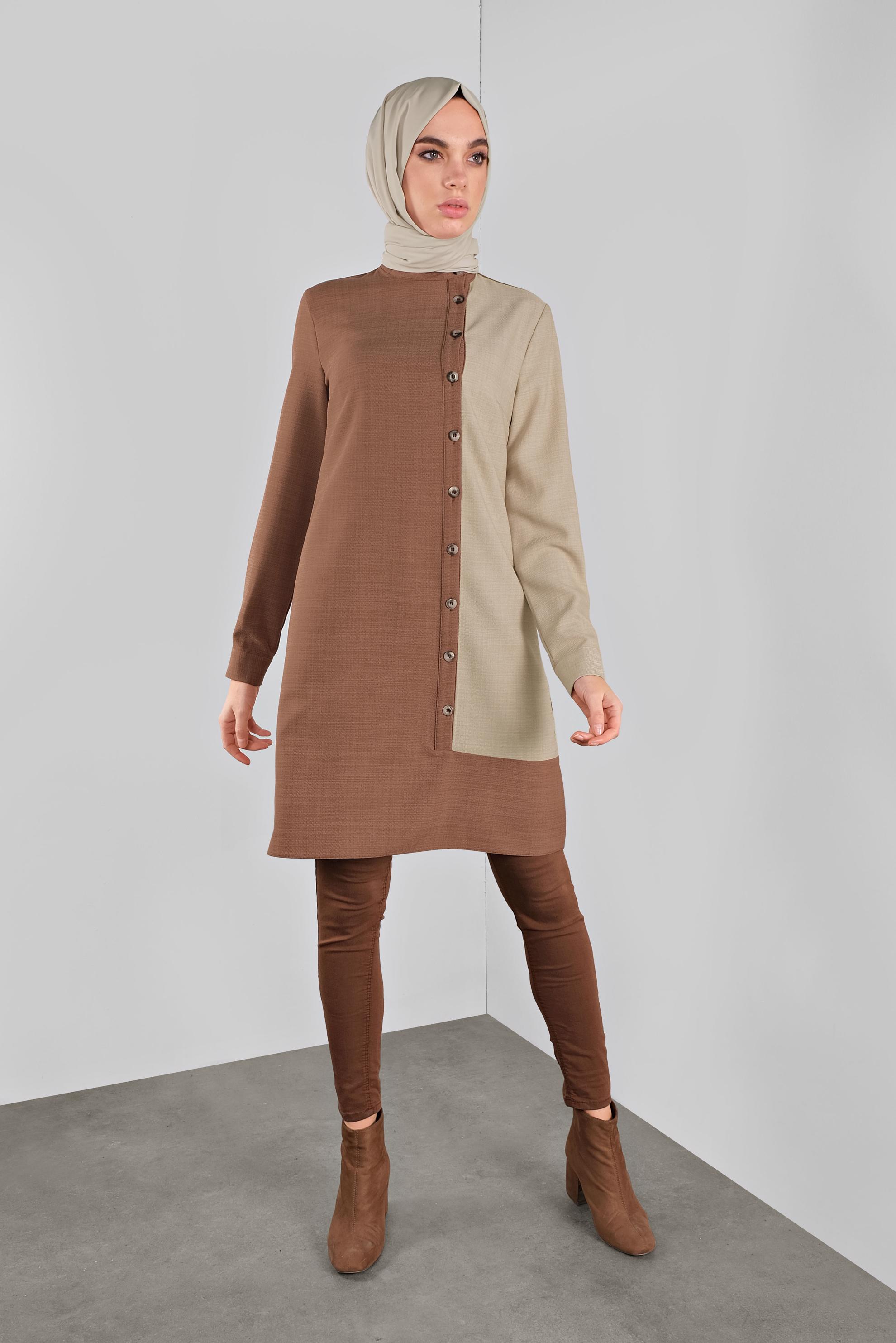 Tesettür giyim KAHVE DÜĞME DETAYLI YUVARLAK YAKA TUNİK 41139