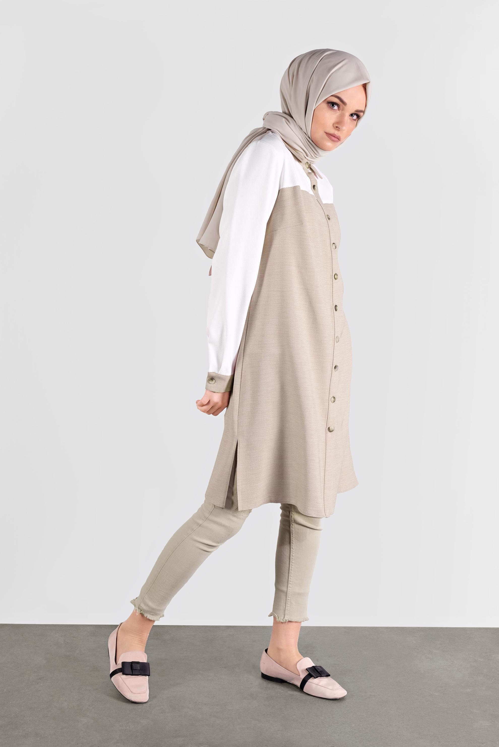 Tesettür giyim BEJ İKİ RENK BOYDAN DÜĞMELİ TUNİK 41140 