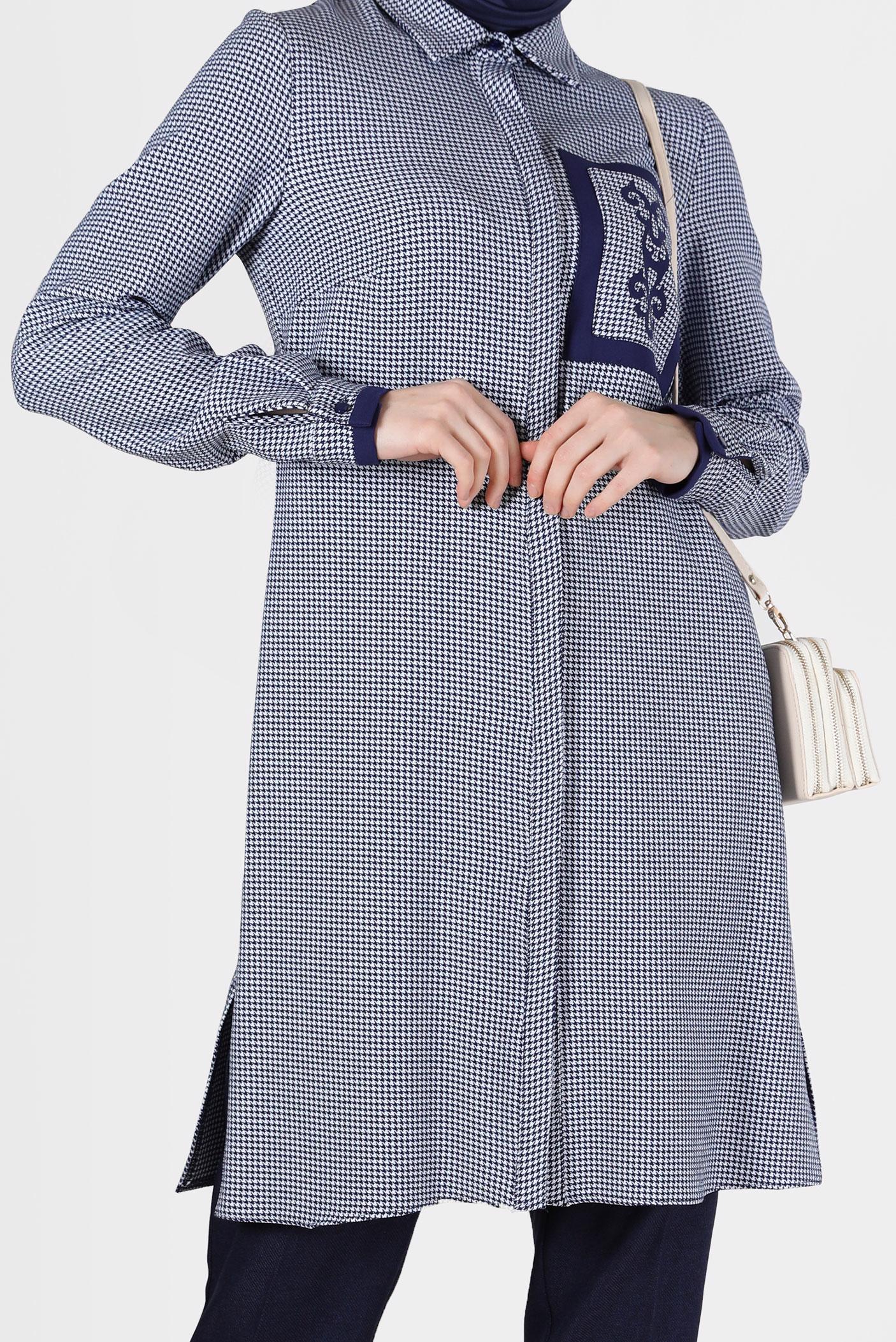 Tesettür giyim LACİVERT PÖTİKARE DESENLİ TUNİK 41170 