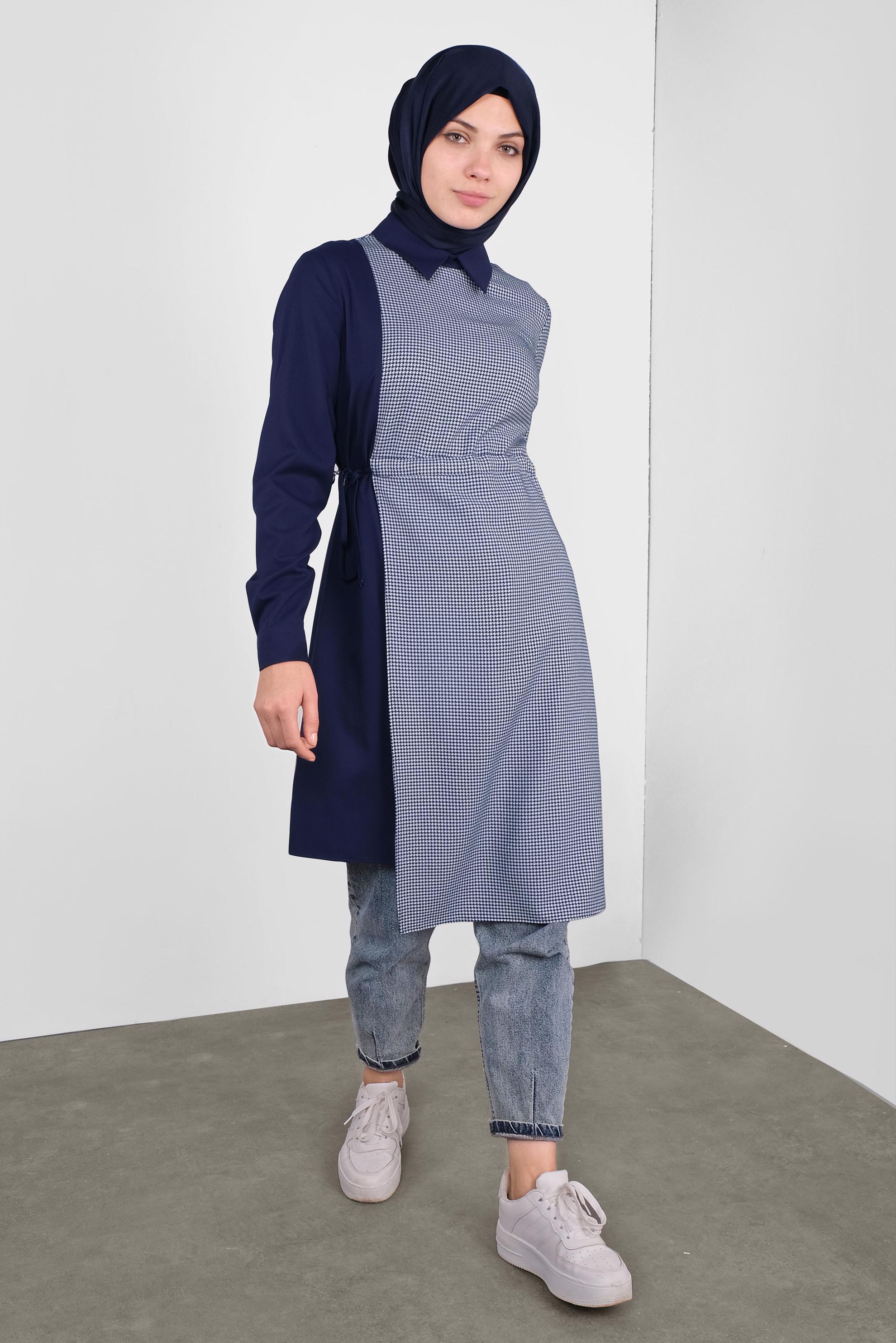 Tesettür giyim LACİVERT YANDAN BAĞCIKLI PÖTİKARELİ TUNİK 41172 