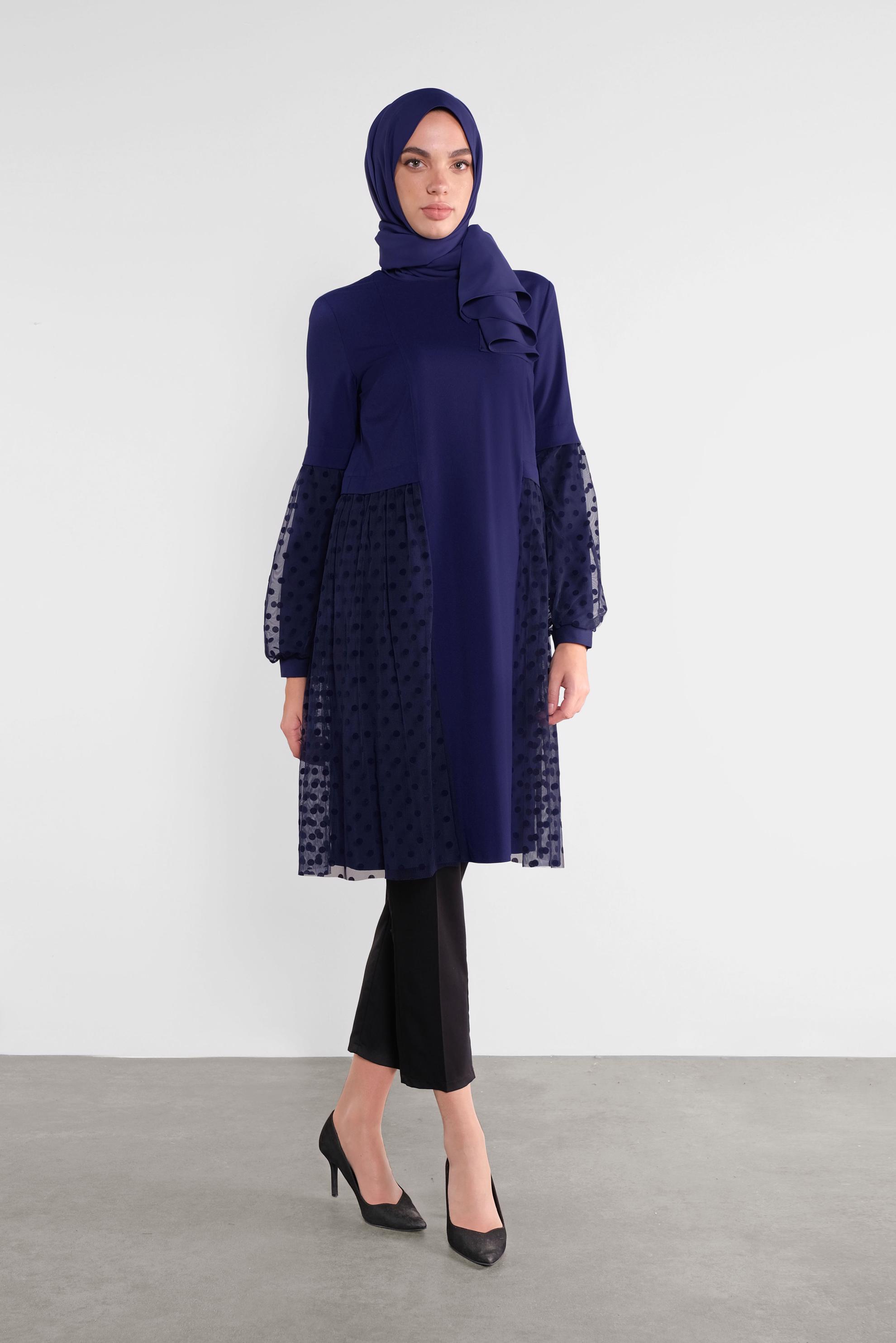 Tesettür giyim LACİVERT TÜLLÜ PUANTİYELİ TUNİK 41174