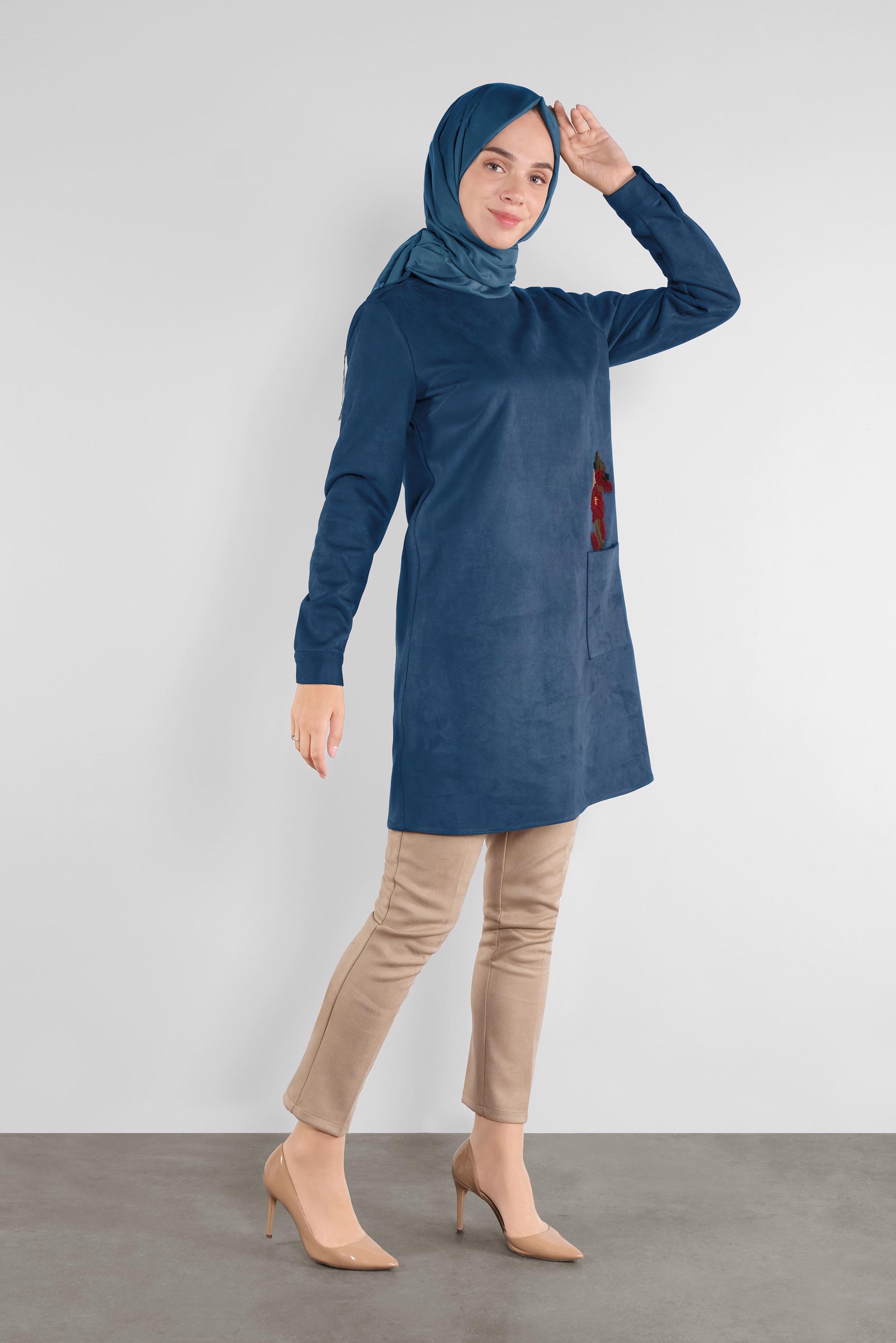 Tesettür giyim LACİVERT NAKIŞLI SÜET TUNİK 41178 