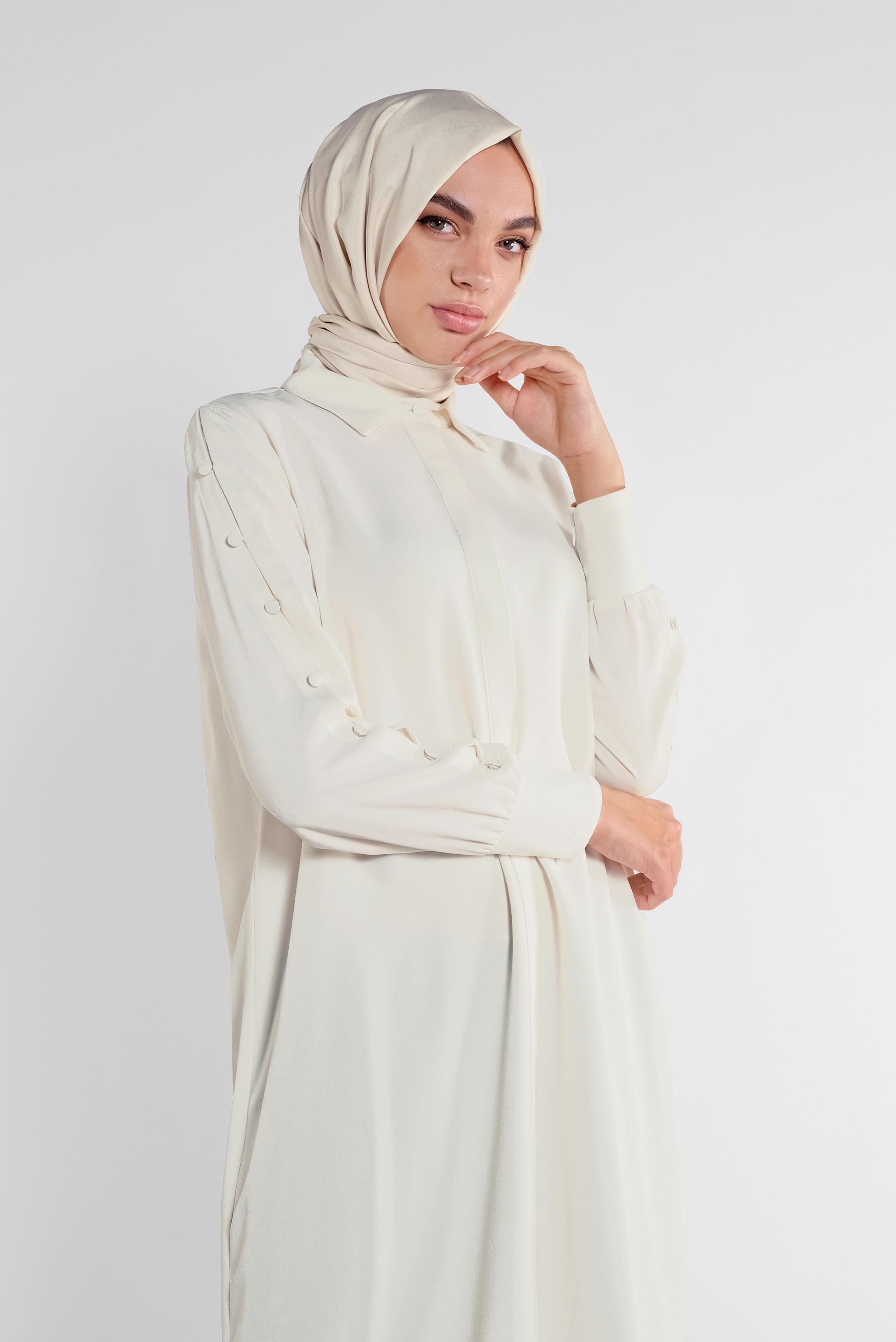 Tesettür giyim BEYAZ KOLLARI DÜĞME DETAYLI ERKEK YAKA TUNİK 41179 