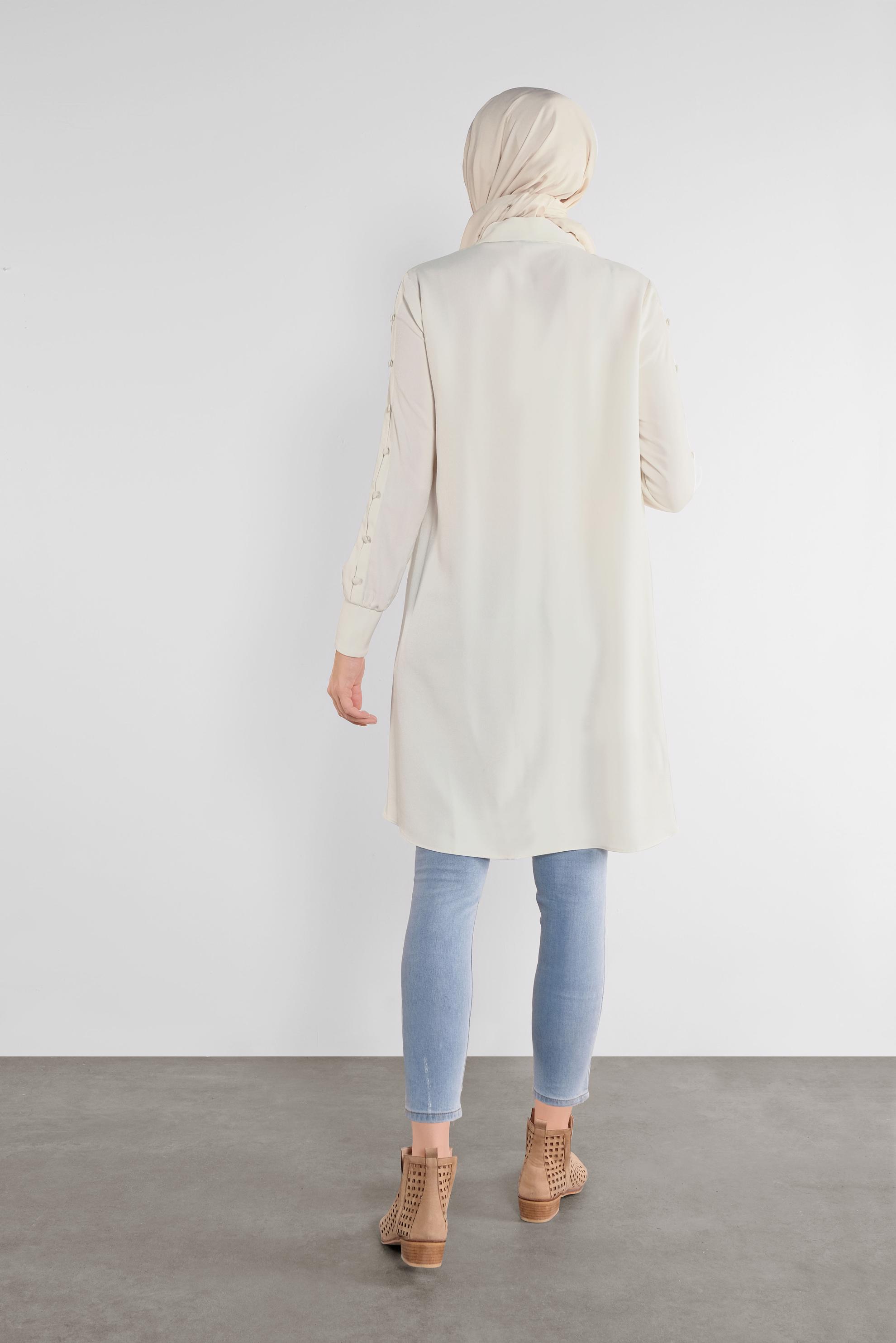 Tesettür giyim BEYAZ KOLLARI DÜĞME DETAYLI ERKEK YAKA TUNİK 41179 