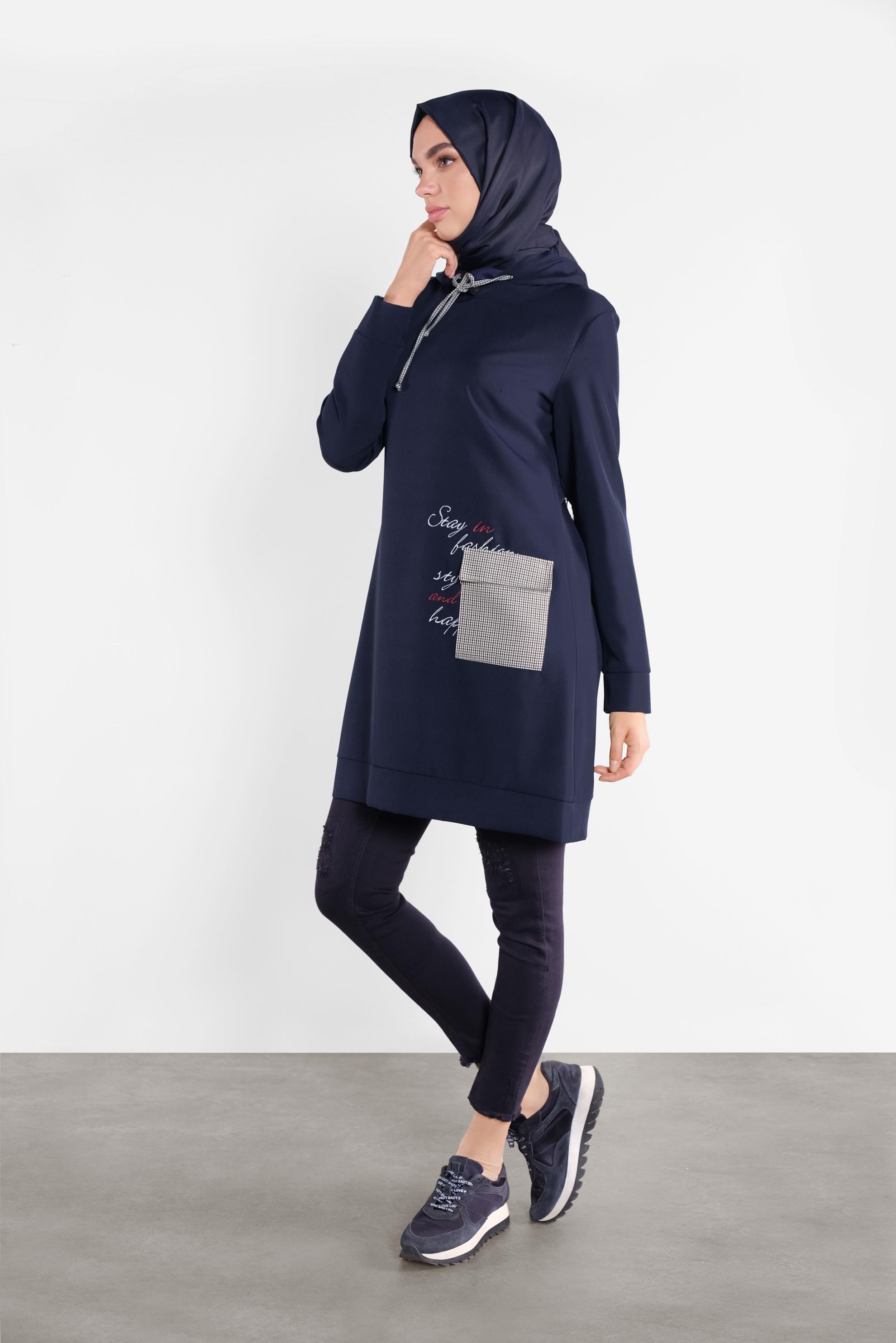 Tesettür giyim LACİVERT CEPLİ KAPÜŞONLU TUNİK 41192 