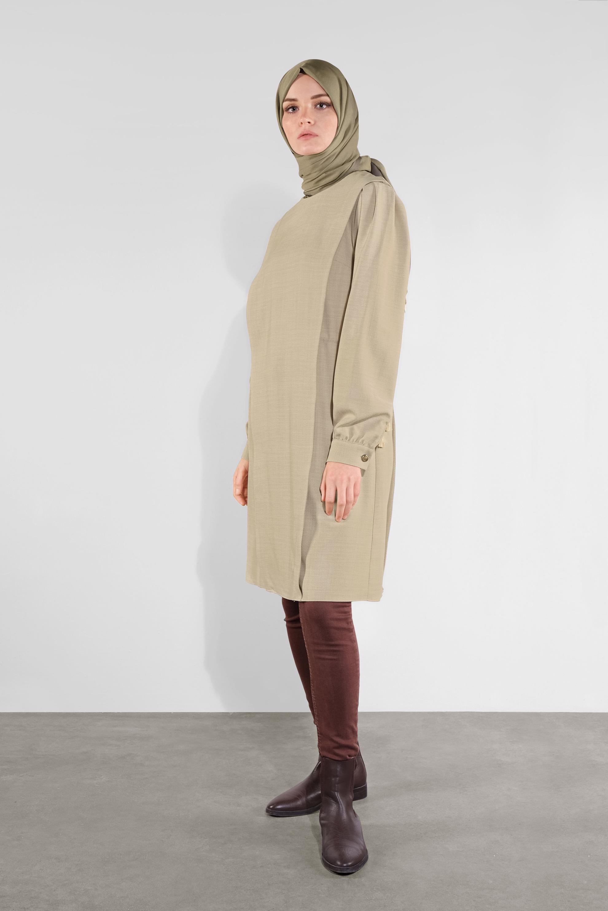 Tesettür giyim BEJ BİSİKLET YAKA BÜZGÜLÜ TUNİK 41202 