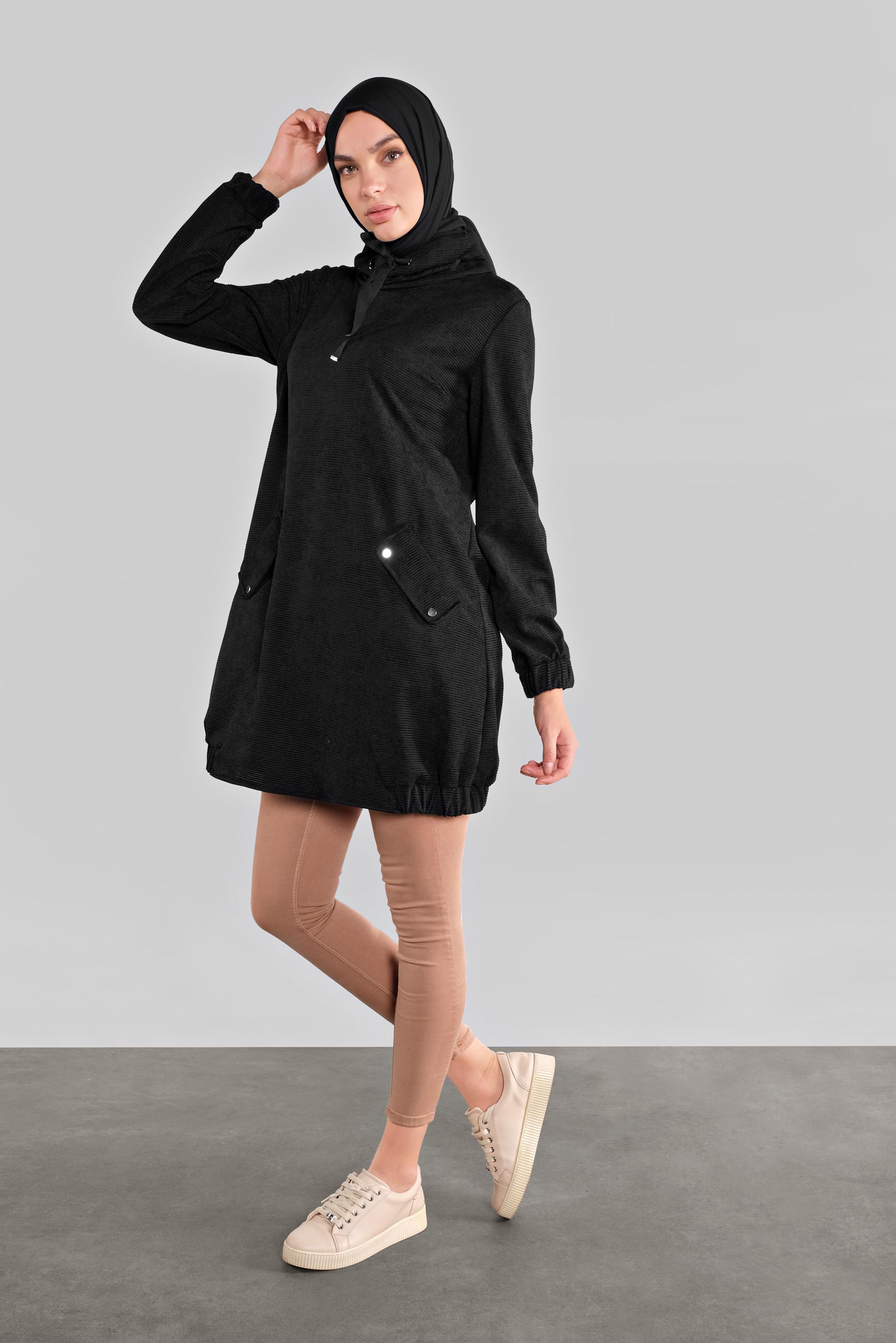 Tesettür giyim SİYAH BOĞAZLI YAKASI BAĞCIKLI KADİFE TUNİK 41226 