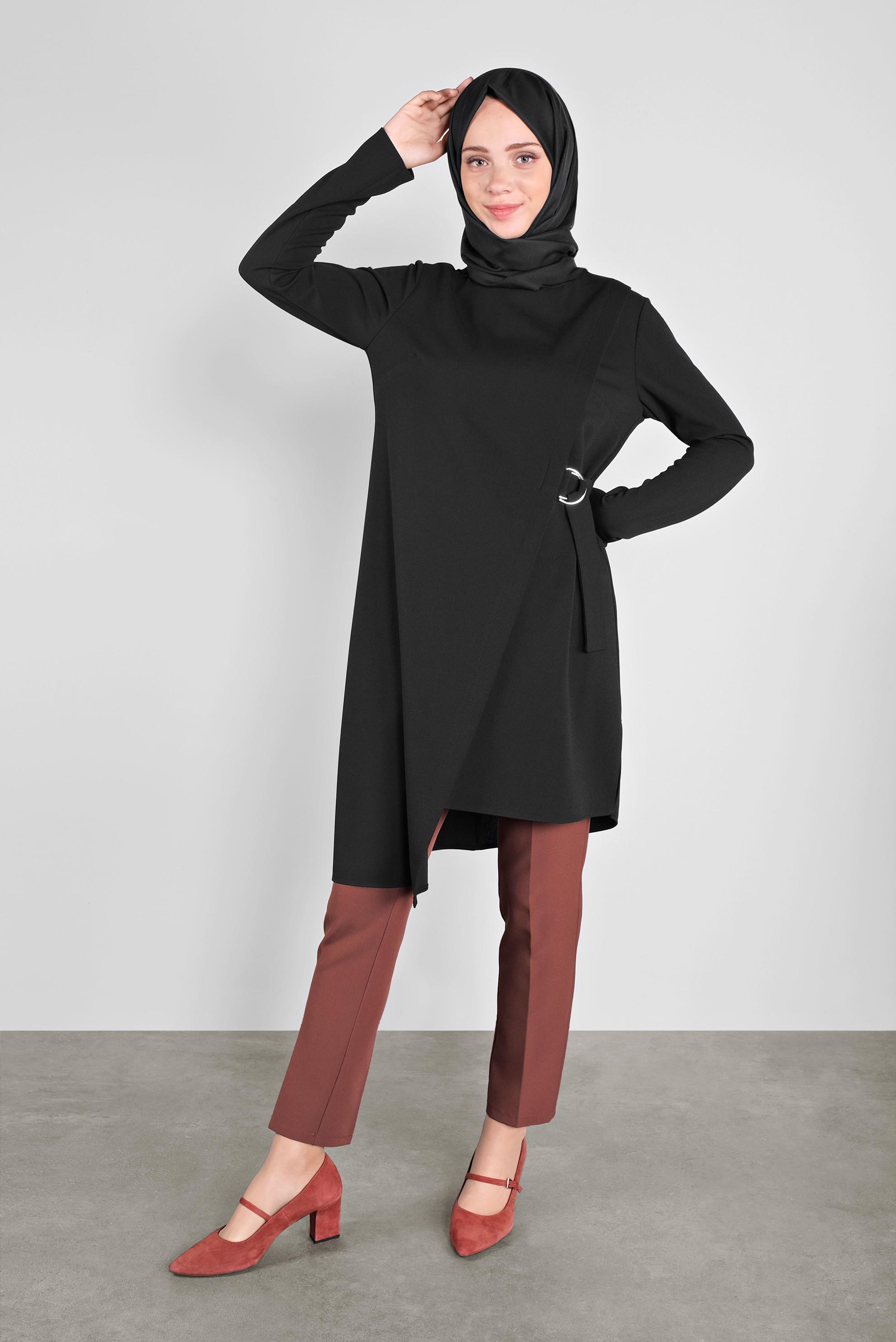 Tesettür giyim SİYAH METAL AKSESUARLI TUNİK 41229 