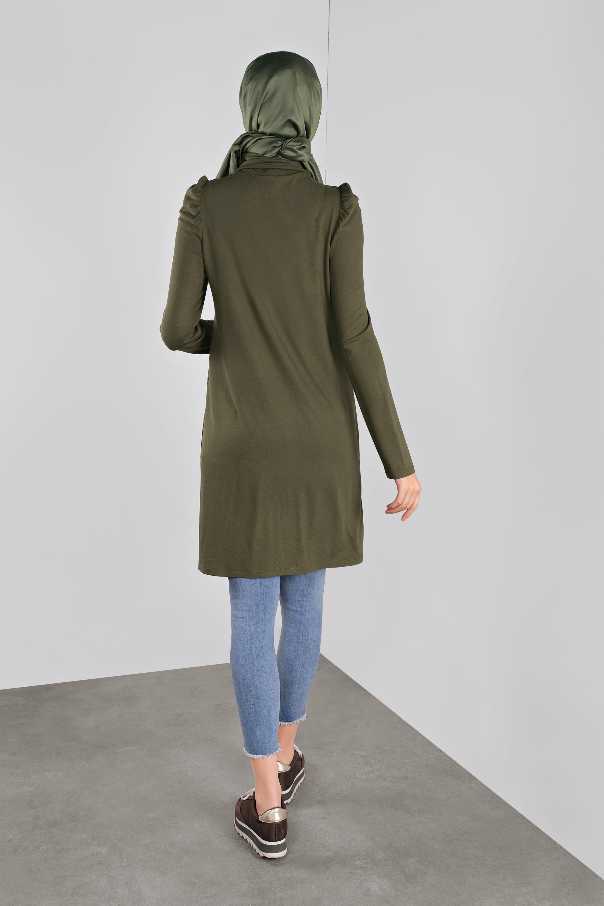 Tesettür giyim HAKİ OMUZLARI VOLANLI BOĞAZLI TUNİK 41233 