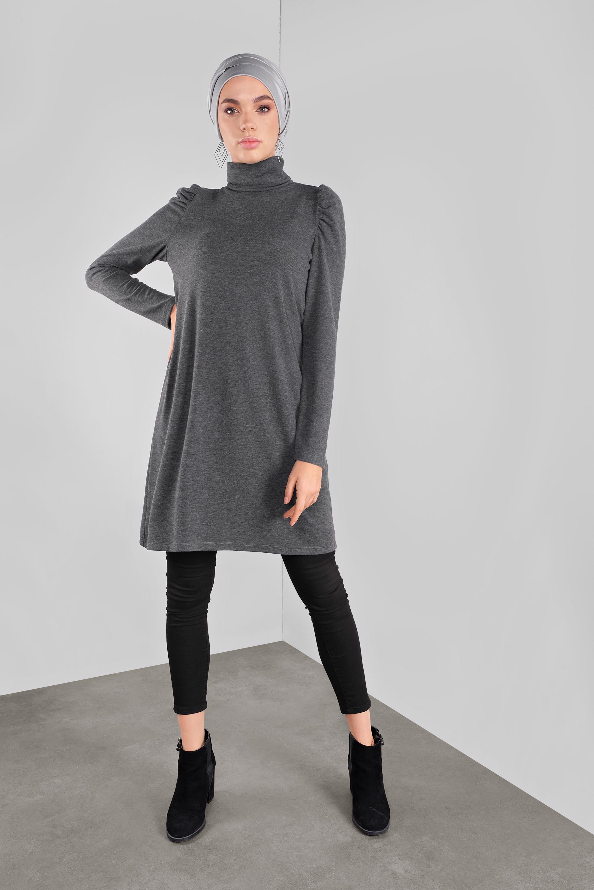 Tesettür giyim GRİ OMUZLARI VOLANLI BOĞAZLI TUNİK 41233 
