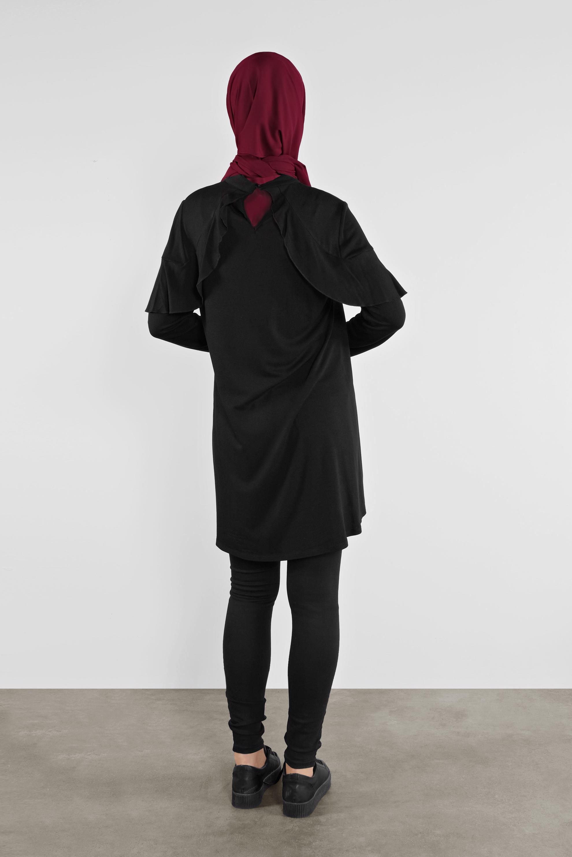 Tesettür giyim SİYAH YAKA KISMI VOLANLI TUNİK 41237