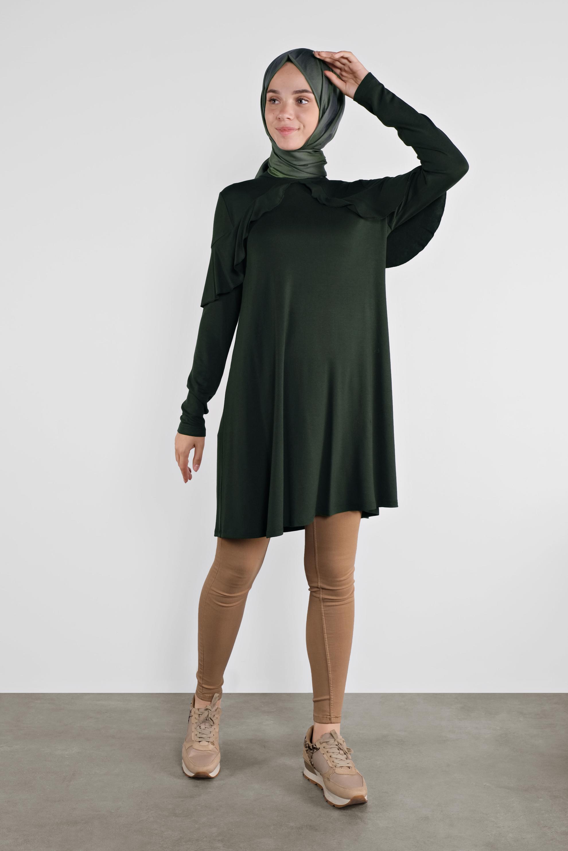 Tesettür giyim HAKİ YAKA KISMI VOLANLI TUNİK 41237