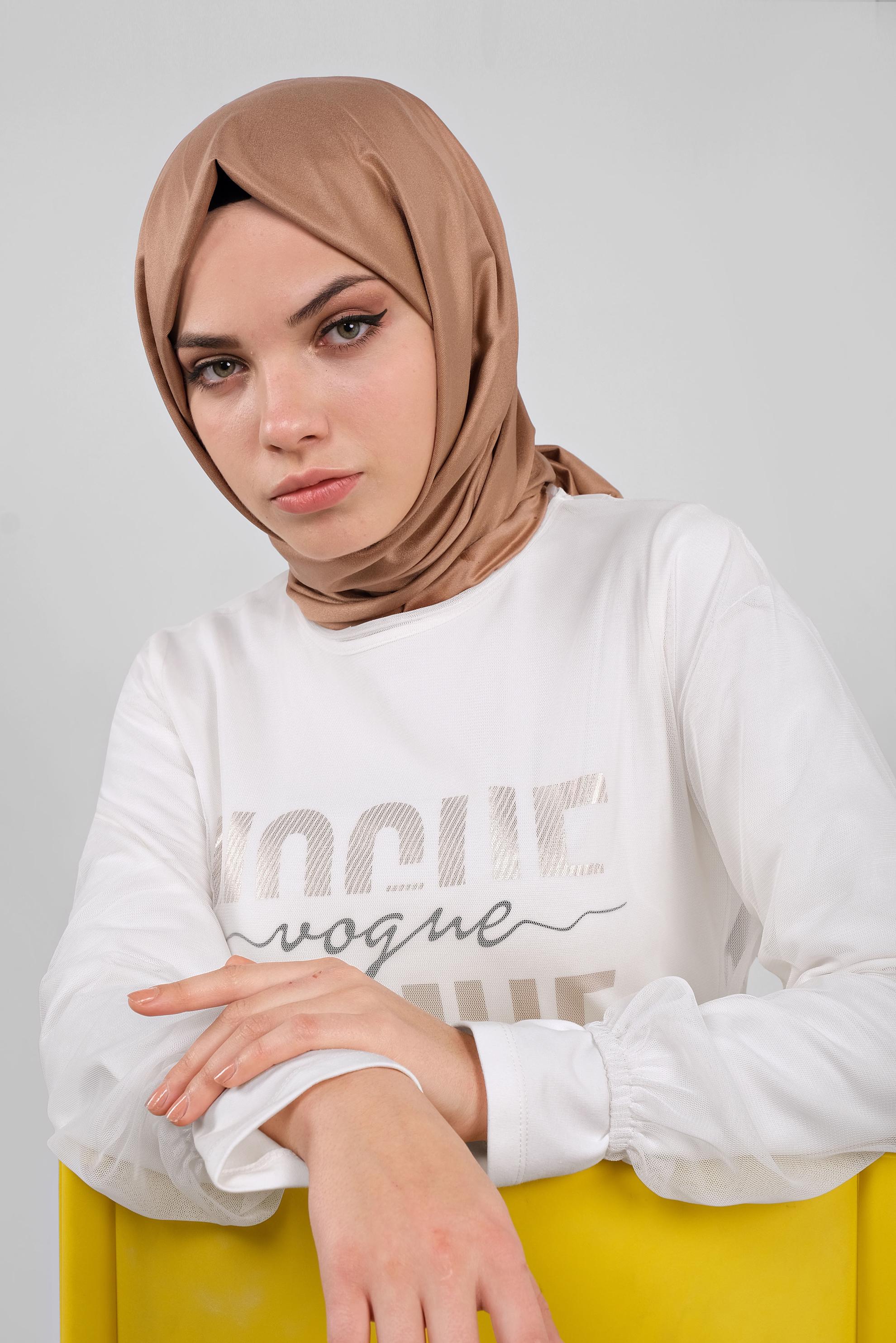 Tesettür giyim BEYAZ TÜLLÜ YAZI BASKILI İKİLİ TUNİK 41239 