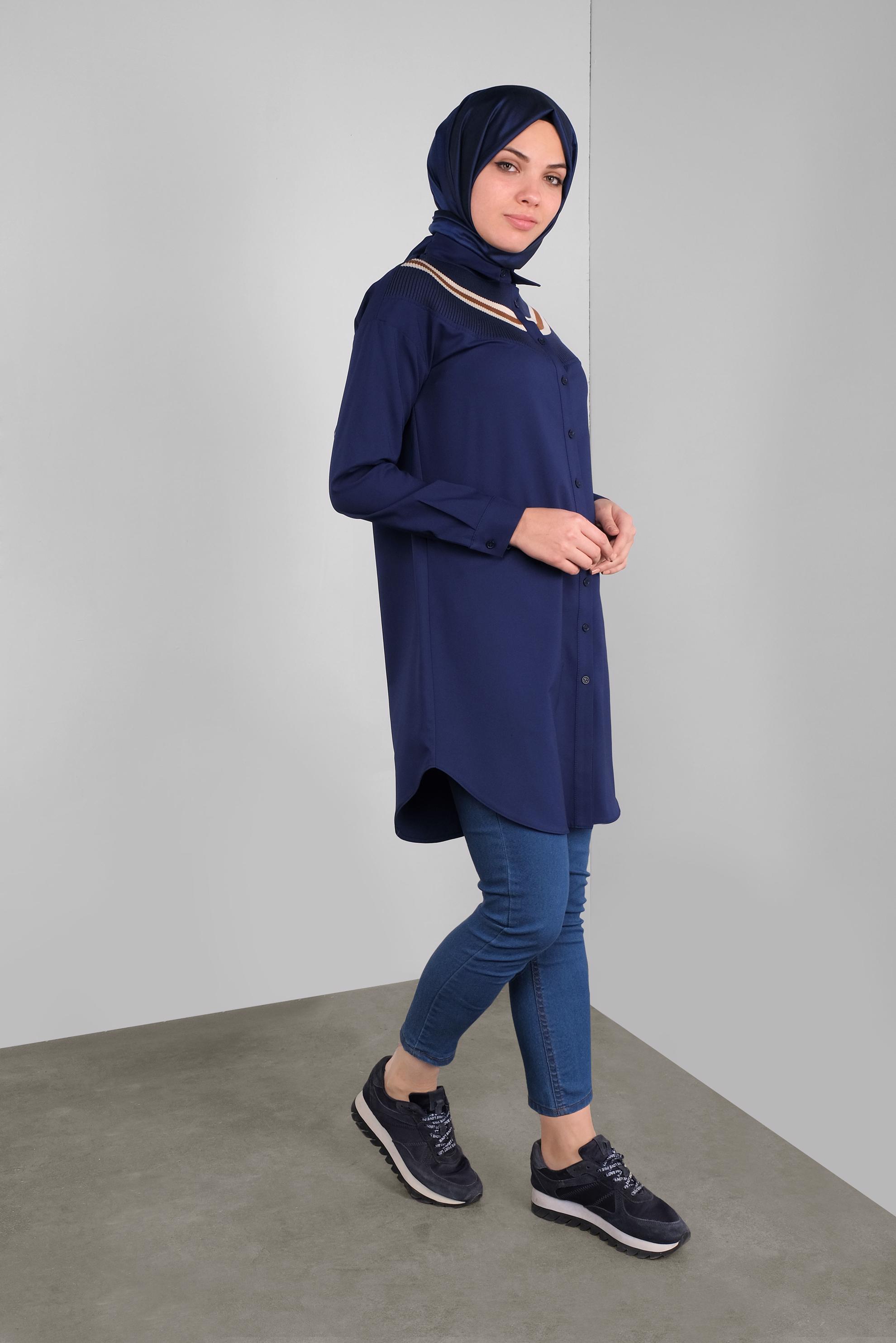 Tesettür giyim LACİVERT DÜĞMELİ ERKEK YAKA TUNİK 41282 