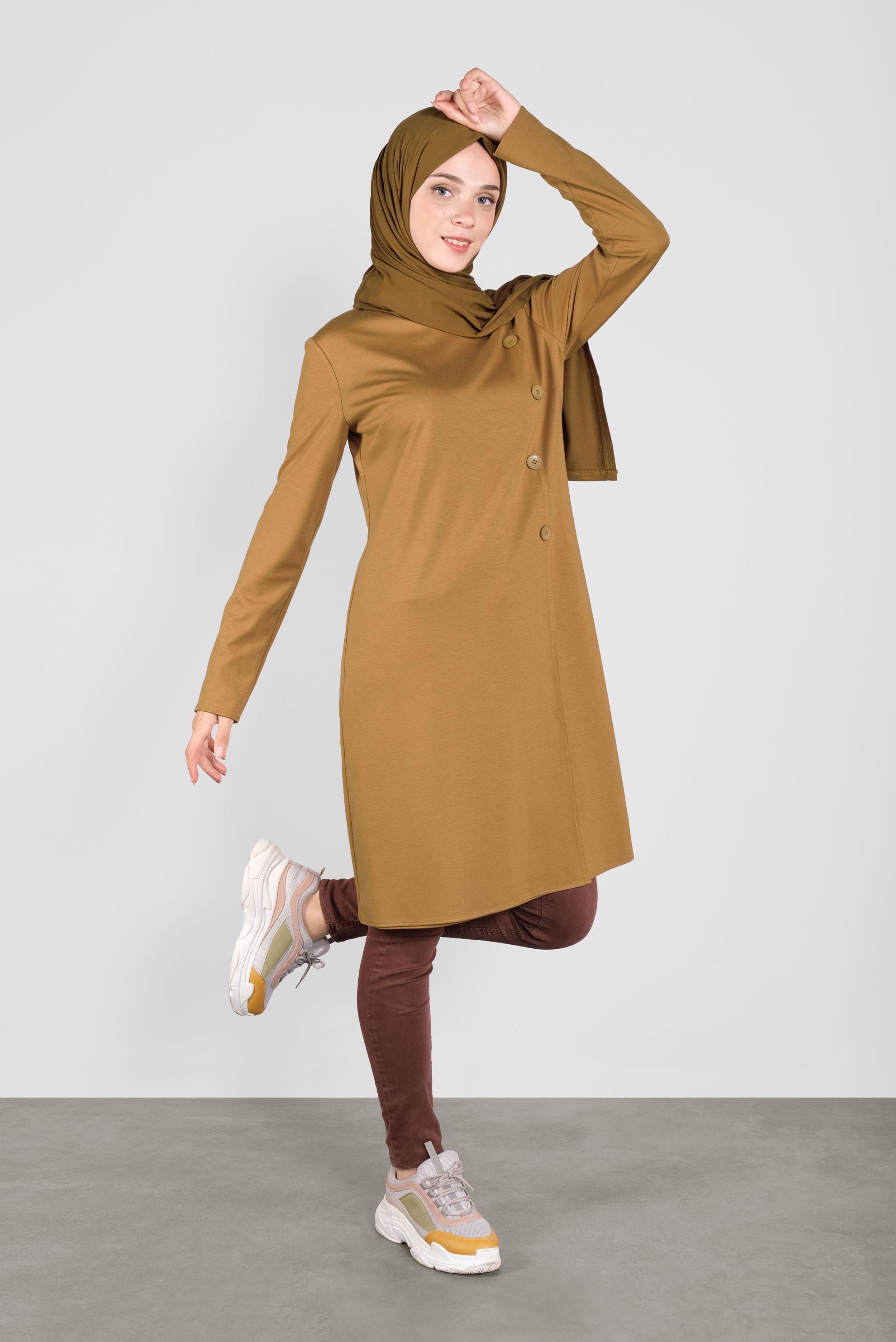 Tesettür giyim SARI DÜĞME DETAYLI TUNİK 41284 