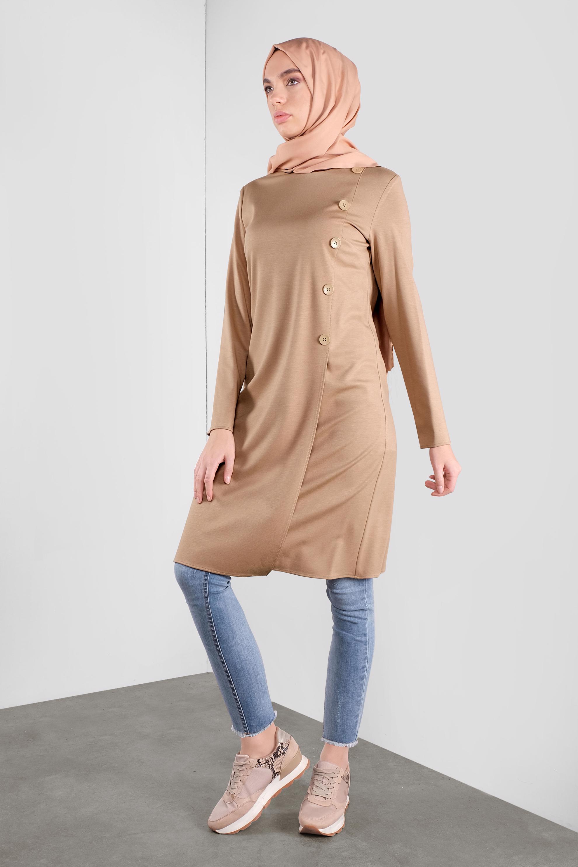 Tesettür giyim BEJ DÜĞME DETAYLI TUNİK 41284 