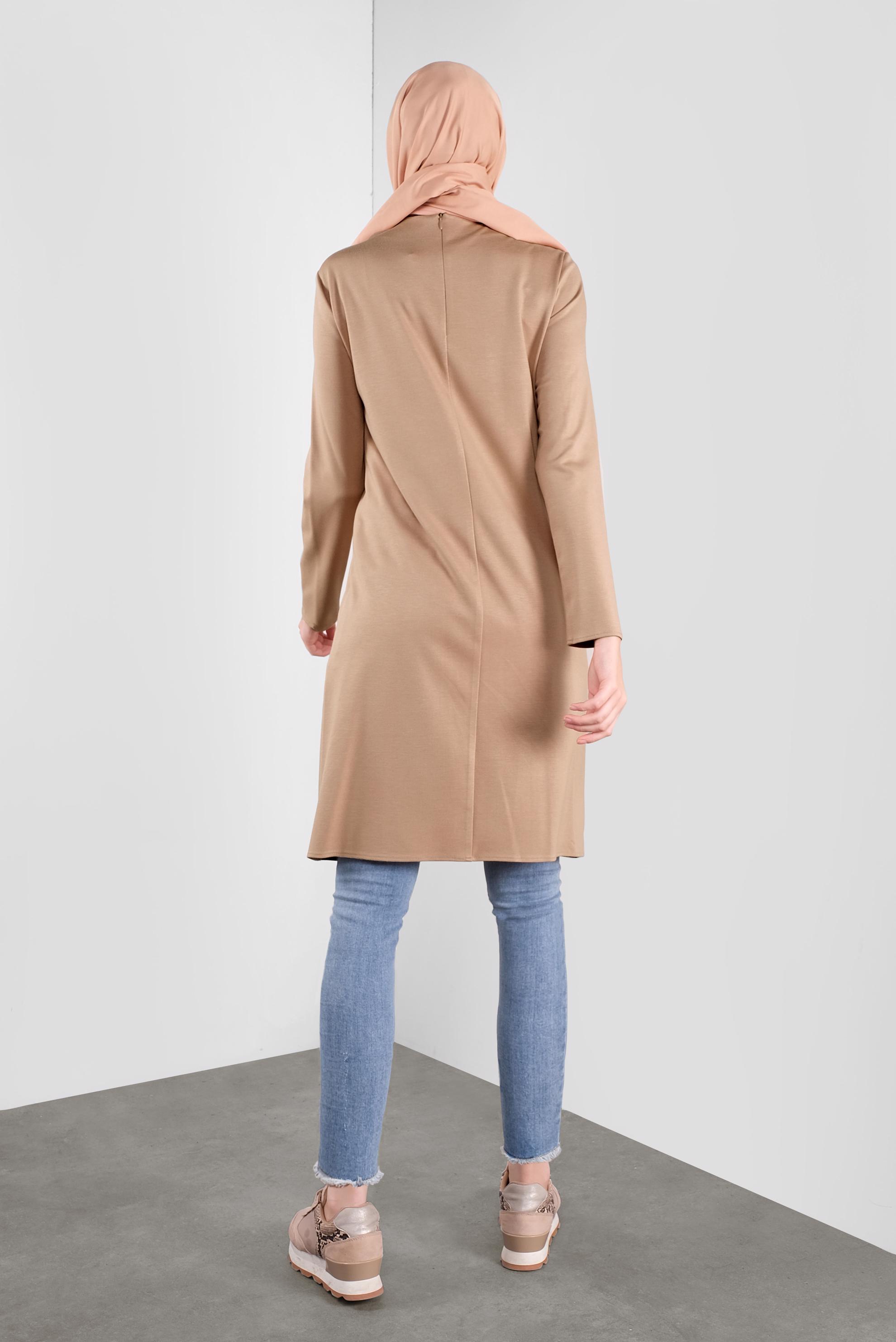 Tesettür giyim BEJ DÜĞME DETAYLI TUNİK 41284 