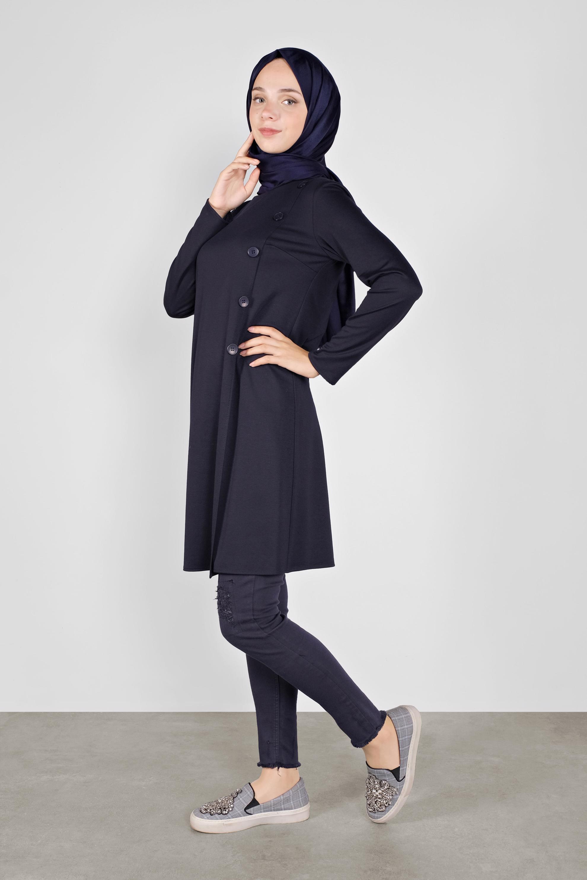Tesettür giyim LACİVERT DÜĞME DETAYLI TUNİK 41284 