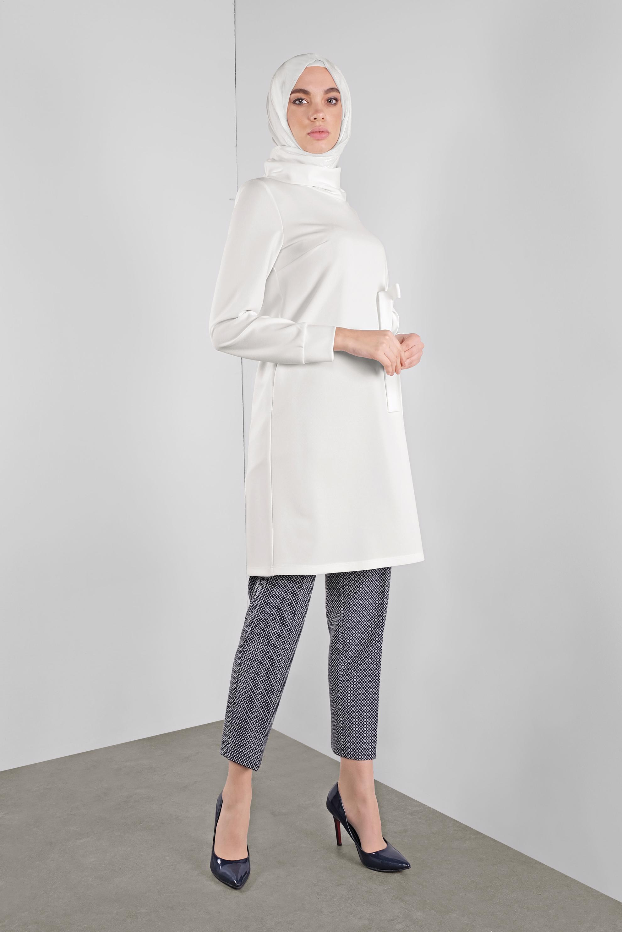 Tesettür giyim BEYAZ BAĞCIKLI TUNİK 41285 