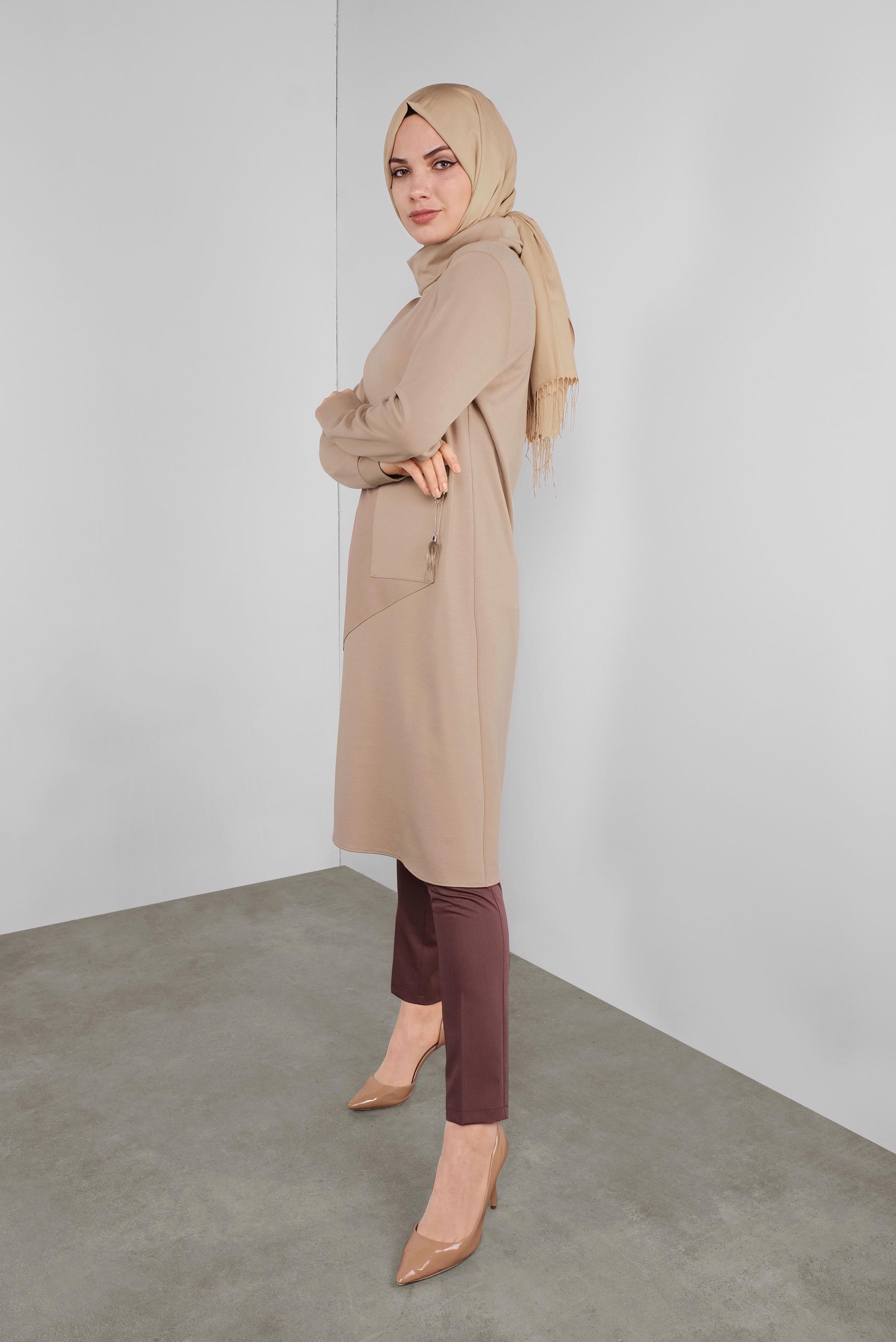 Tesettür giyim KAHVE DERİ DETAYLI FERMUARLI TUNİK 41290 