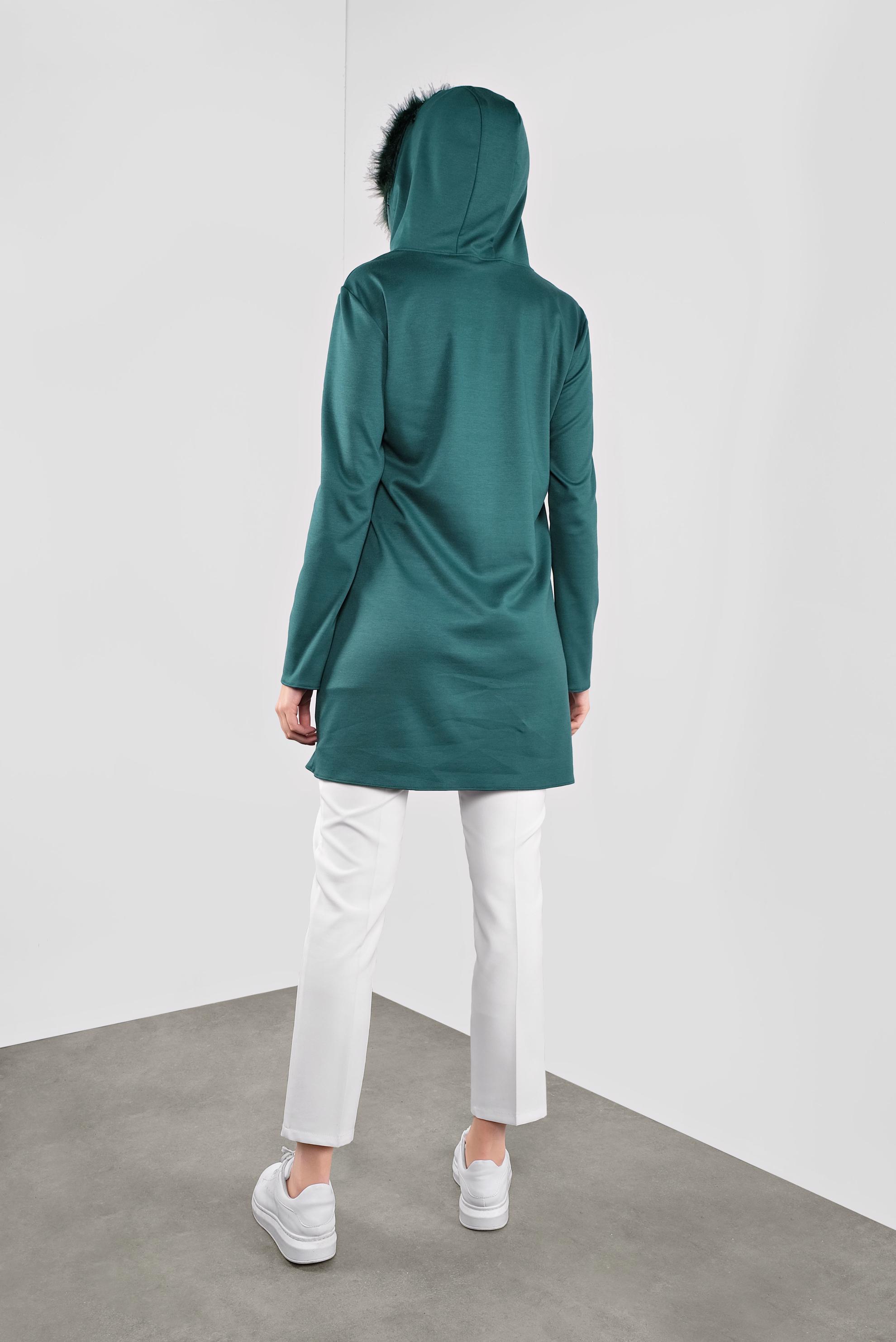 Tesettür giyim YEŞİL KAPÜŞONU KÜRKLÜ BAĞCIKLI TUNİK 41292