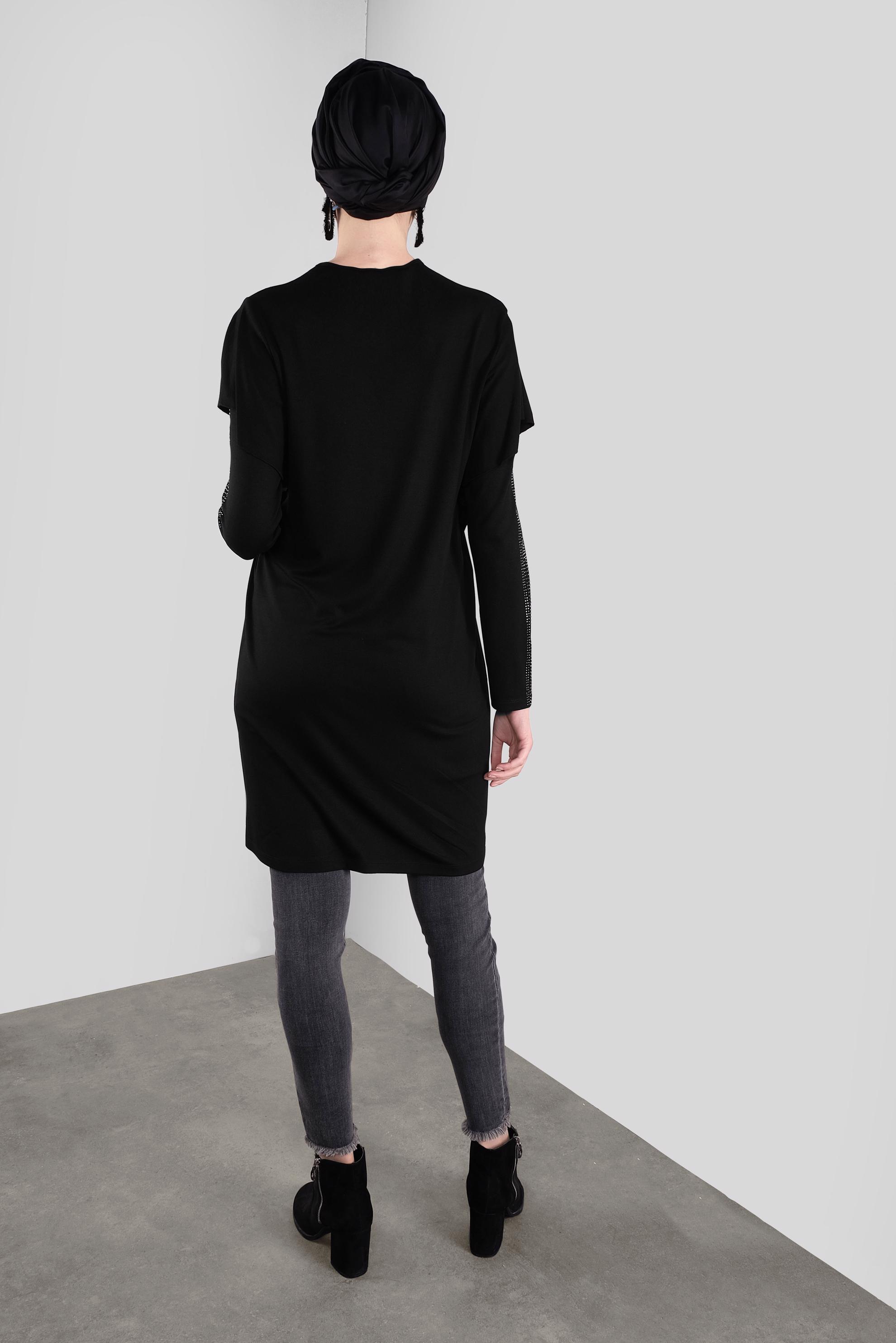 Tesettür giyim SİYAH TAŞ BASKILI FIRFIRLI TUNİK 41293 