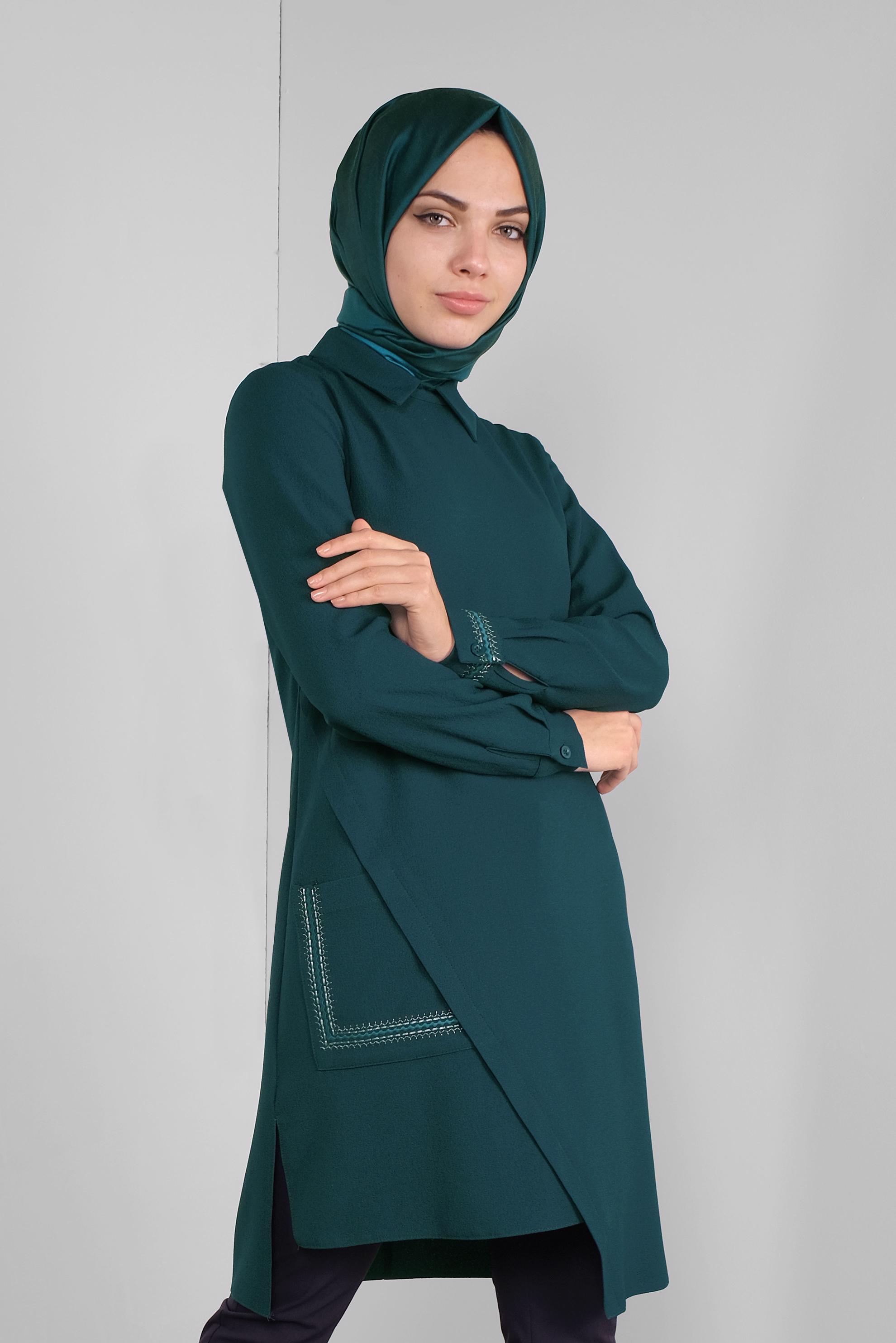 Tesettür giyim YEŞİL NAKIŞLI ASİMETRİK KESİM TUNİK 41294