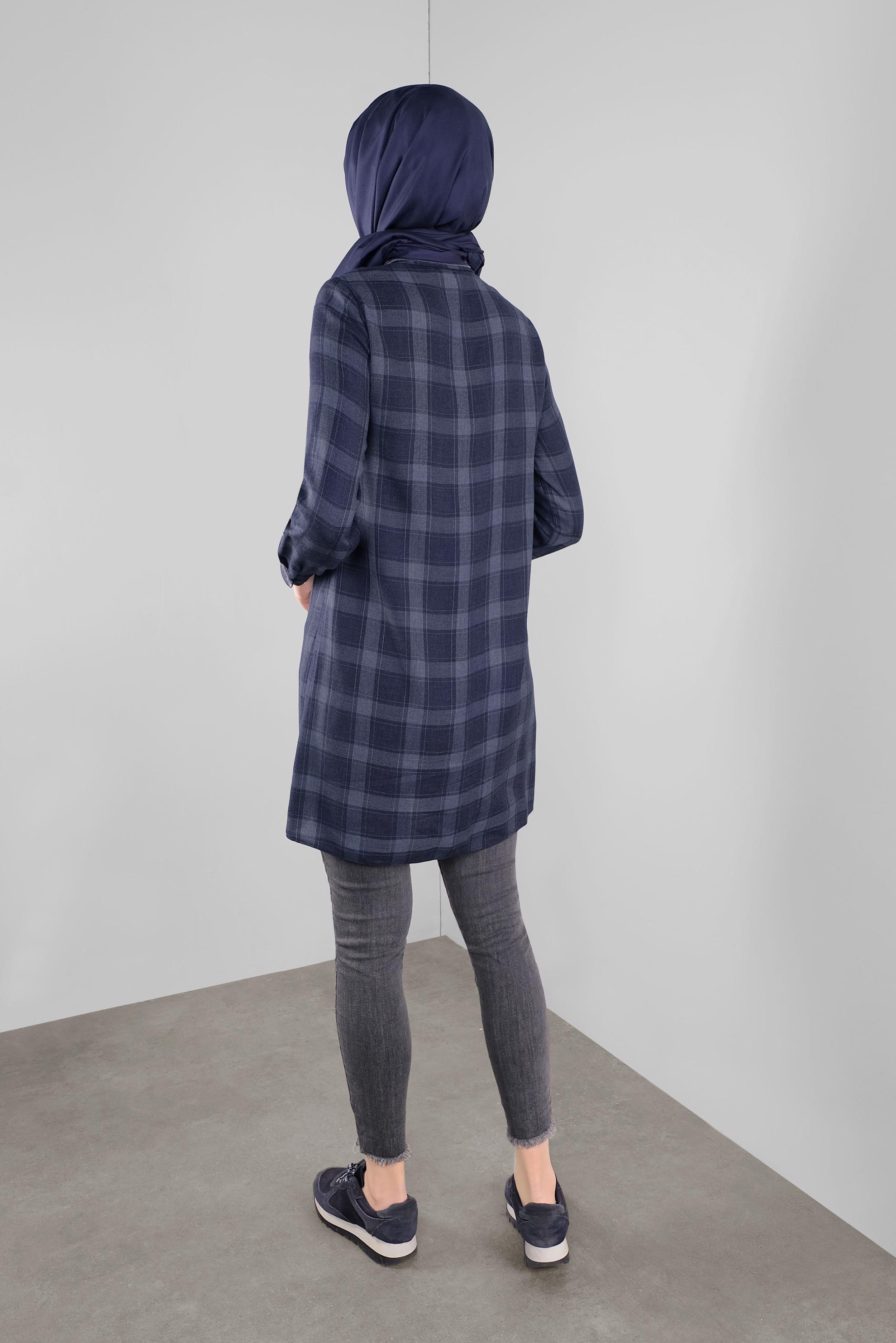 Tesettür giyim LACİVERT KARELİ GİZLİ DÜĞMELİ TUNİK 41295 