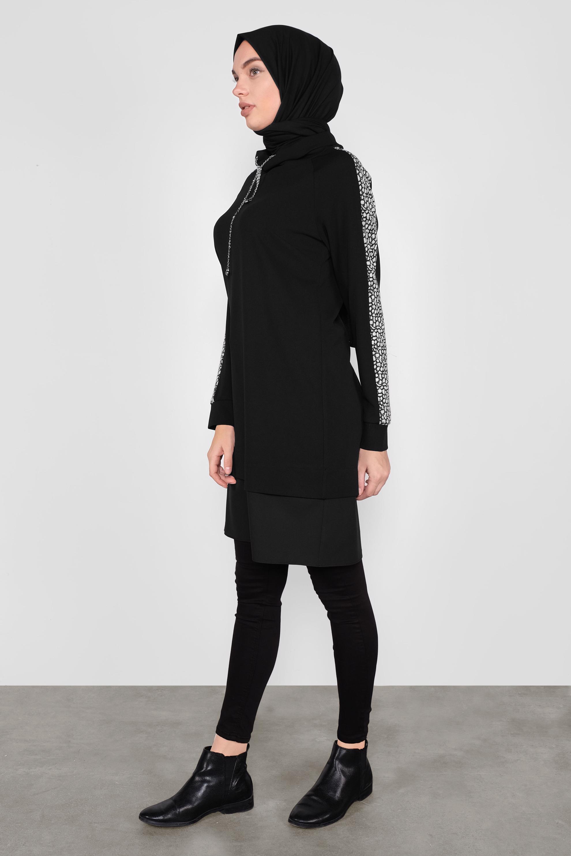 Tesettür giyim SİYAH ZİNCİR DETAYLI BOĞAZLI TUNİK 41300 