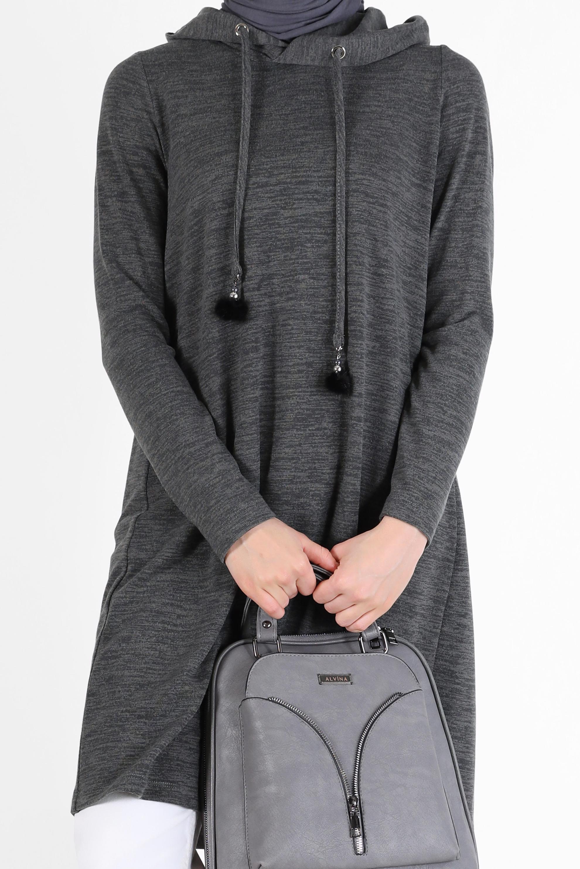 Tesettür giyim GRİ KAPÜŞONLU BAĞCIKLARI TÜYLÜ TRİKO TUNİK 41303