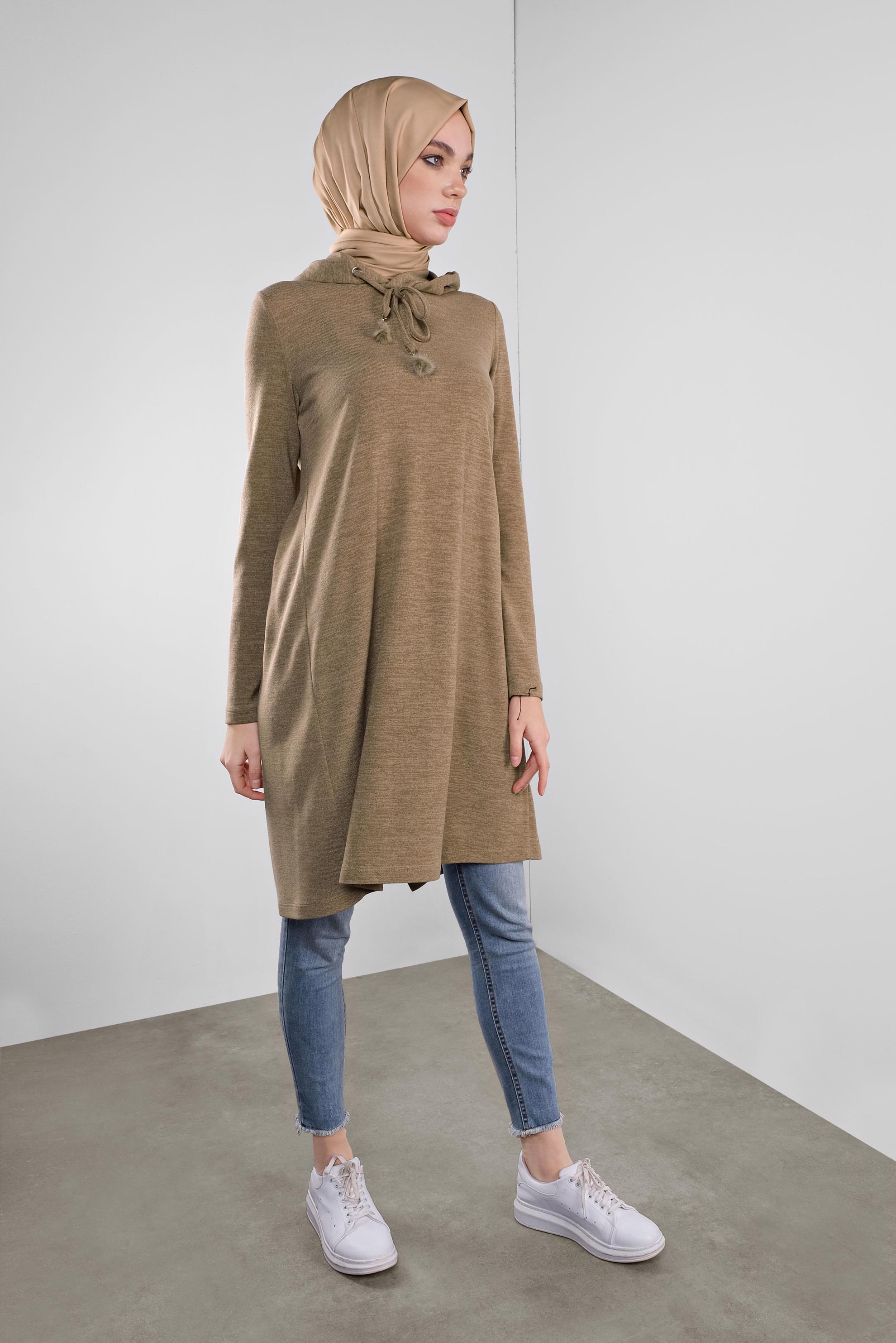Tesettür giyim KAHVE KAPÜŞONLU BAĞCIKLARI TÜYLÜ TRİKO TUNİK 41303