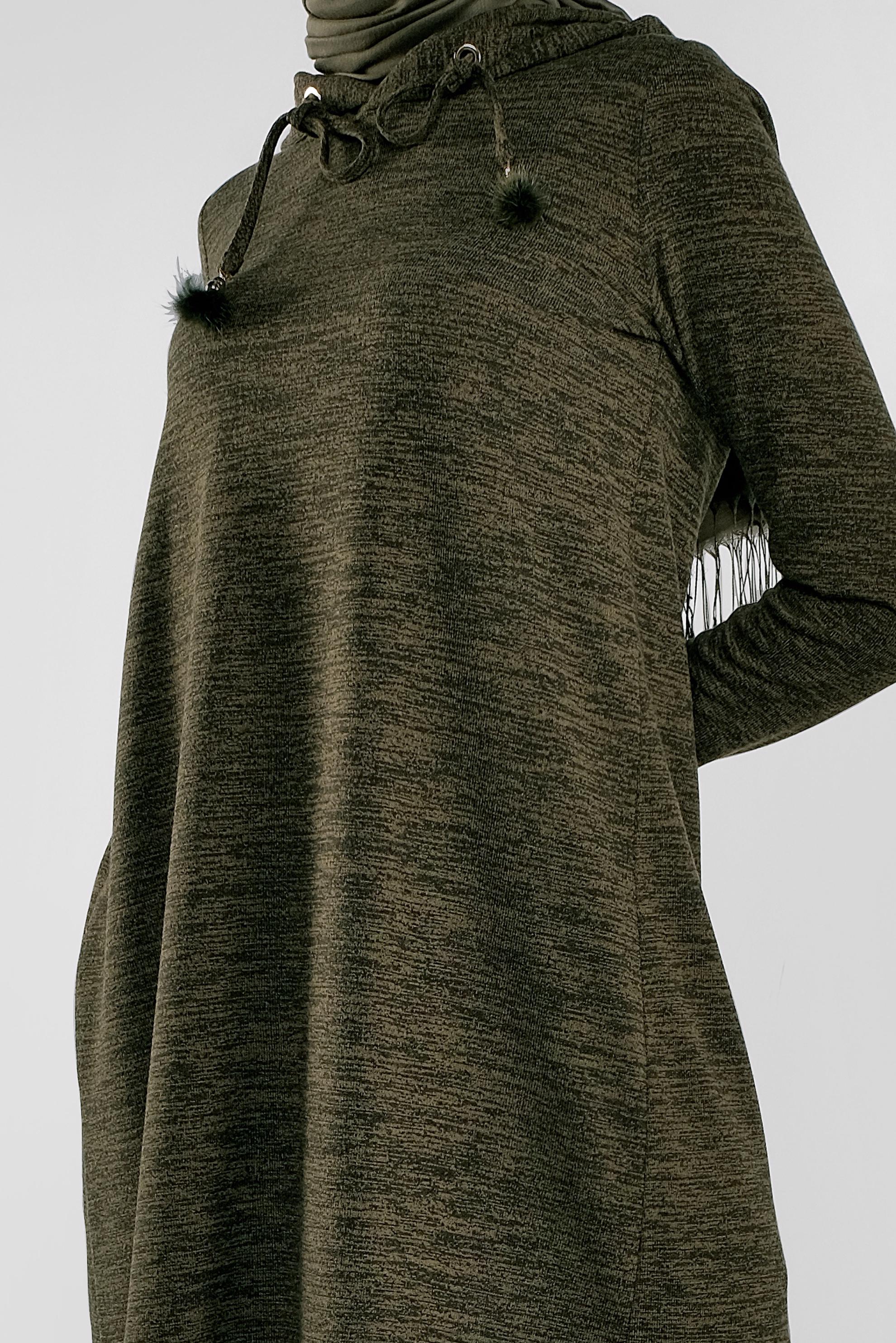 Tesettür giyim HAKİ KAPÜŞONLU BAĞCIKLARI TÜYLÜ TRİKO TUNİK 41303