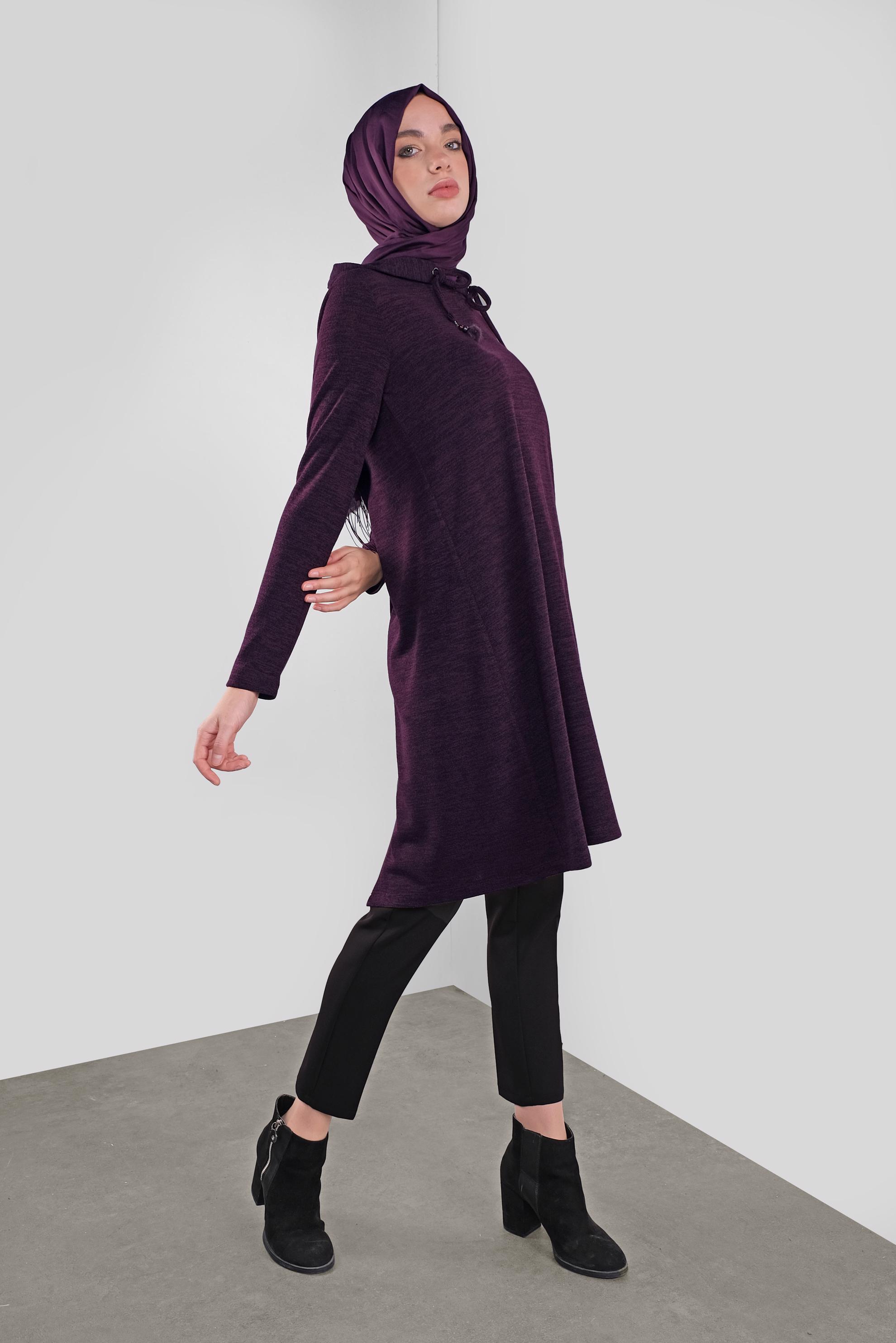 Tesettür giyim MÜRDÜM KAPÜŞONLU BAĞCIKLARI TÜYLÜ TRİKO TUNİK 41303