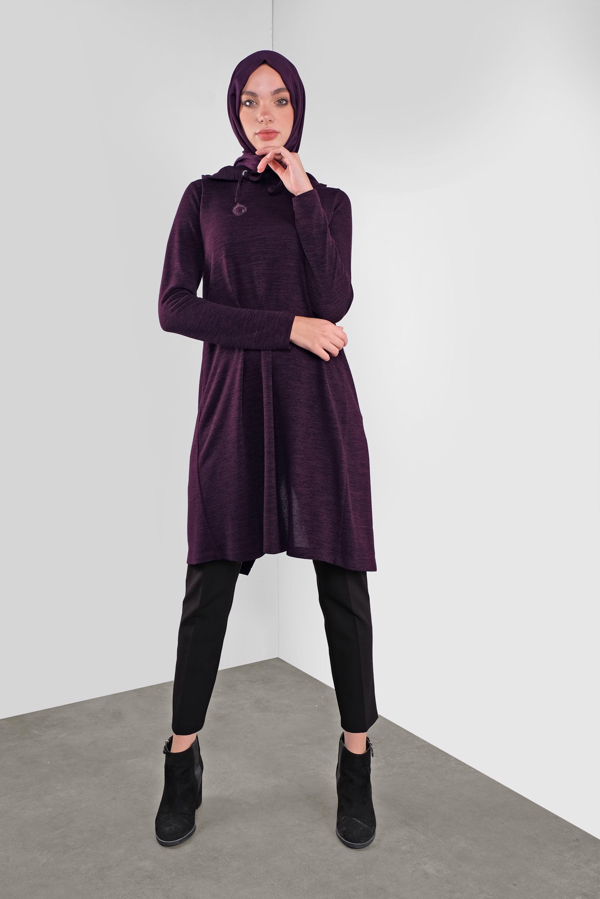 Tesettür giyim MÜRDÜM KAPÜŞONLU BAĞCIKLARI TÜYLÜ TRİKO TUNİK 41303