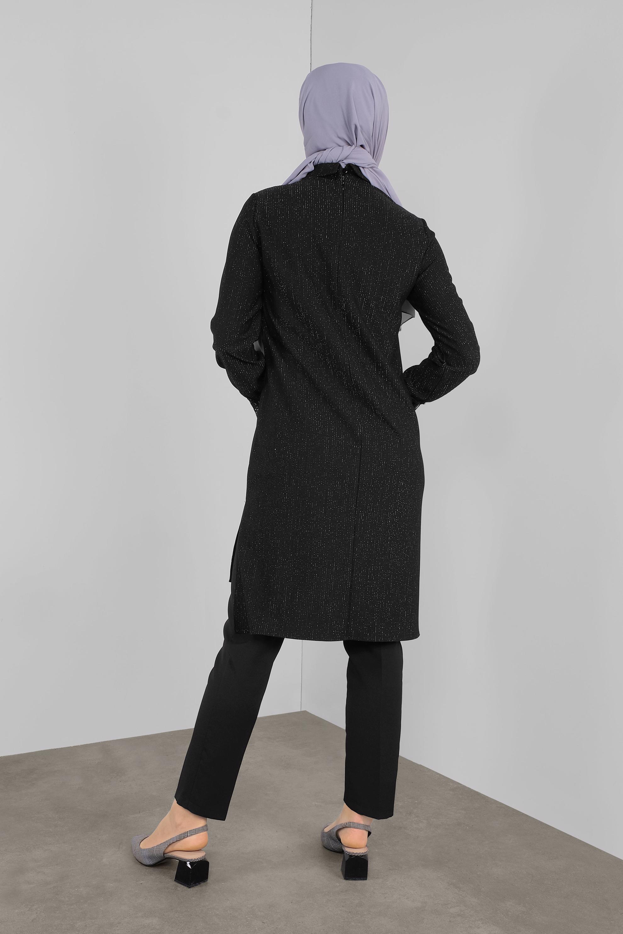 Tesettür giyim SİYAH SİMLİ FİTİLLİ BOĞAZLI TUNİK 41306 